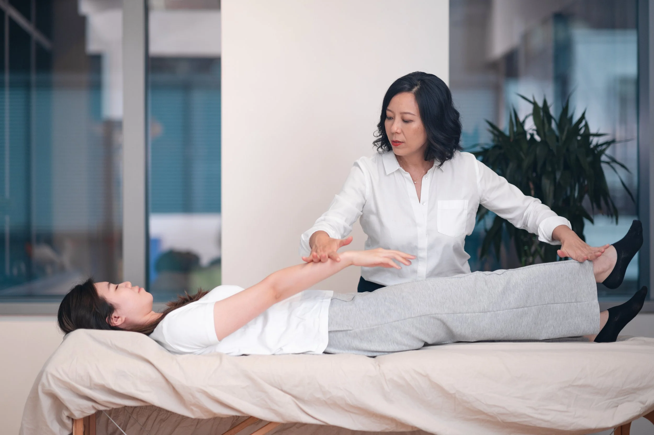 BACK & BODYWORKS l Chiropractor l Hong Kong