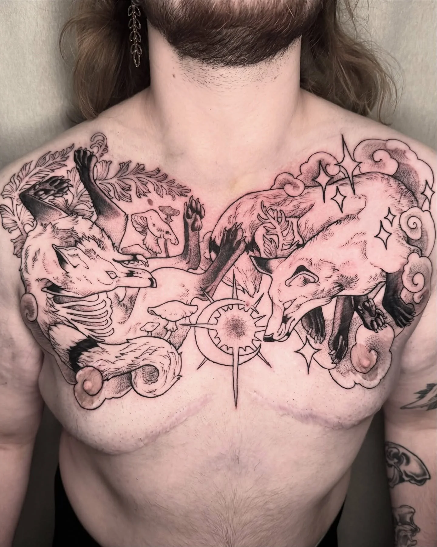 not sure if i ever shared this fic chest piece. but now i definitely have. 👍 #fox #foxtattoo #chesttattoo #blackwork #transtattooer #qttr