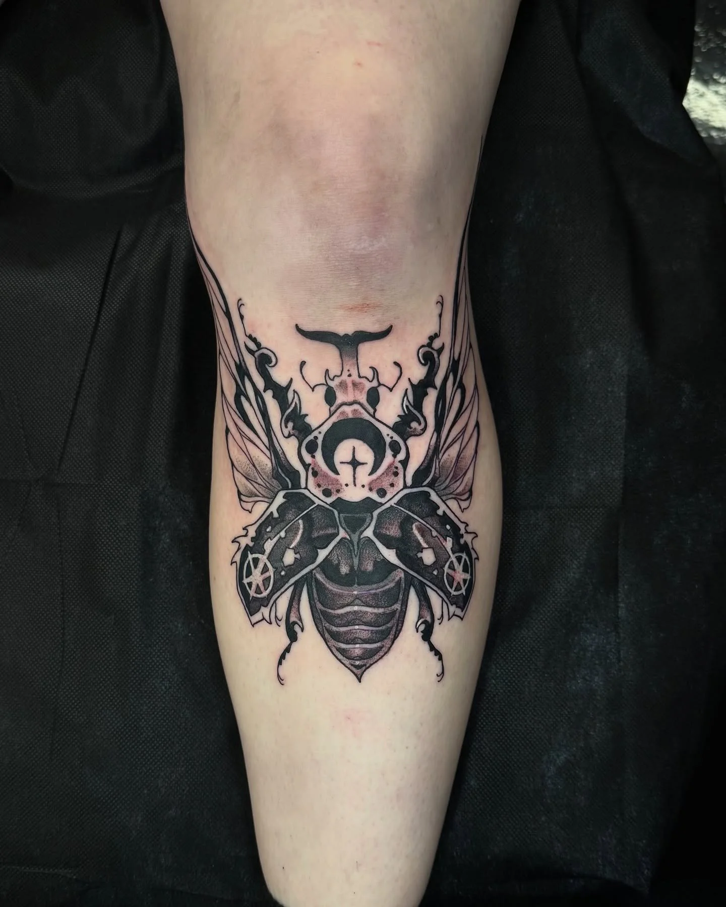 i took a big fat nap today after a long week of slinging tats like this one. i have a hard time doing things that aren&rsquo;t real bc i feel eternally non creative, but doing this fantasy beetle was a fun exercise for me. also for finn, bc this loca