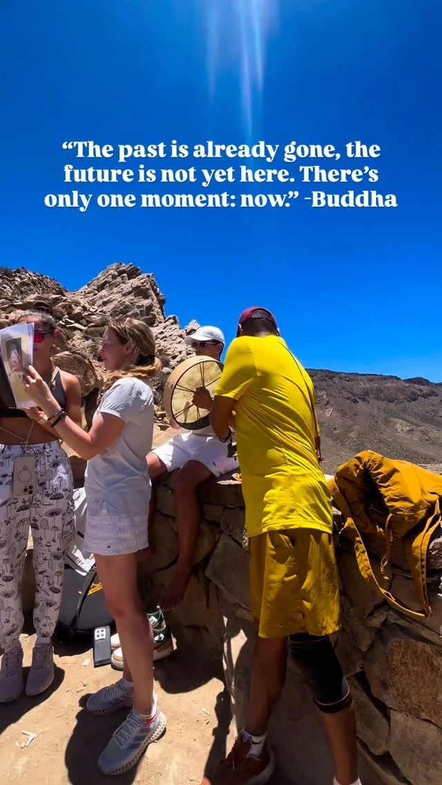 The past is gone, and the future isn't here. There is only NOW. ✨
For leaders in a world of constant distraction and rapid change, presence is your superpower. Being fully aware in this moment allows for unparalleled clarity in decision-making and g