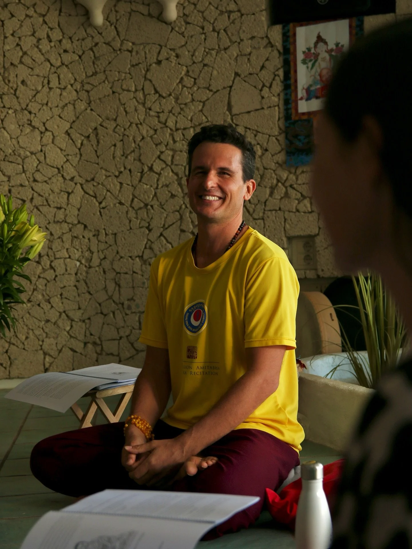 the person behind your next Transformation…
✨ Álvaro Guirao, founder of Wisdom Health, is an entrepreneur and meditation practitioner with years of intensive retreat experience in Tibetan Buddhism, Taoism, and Shamanism.
With 20+ years