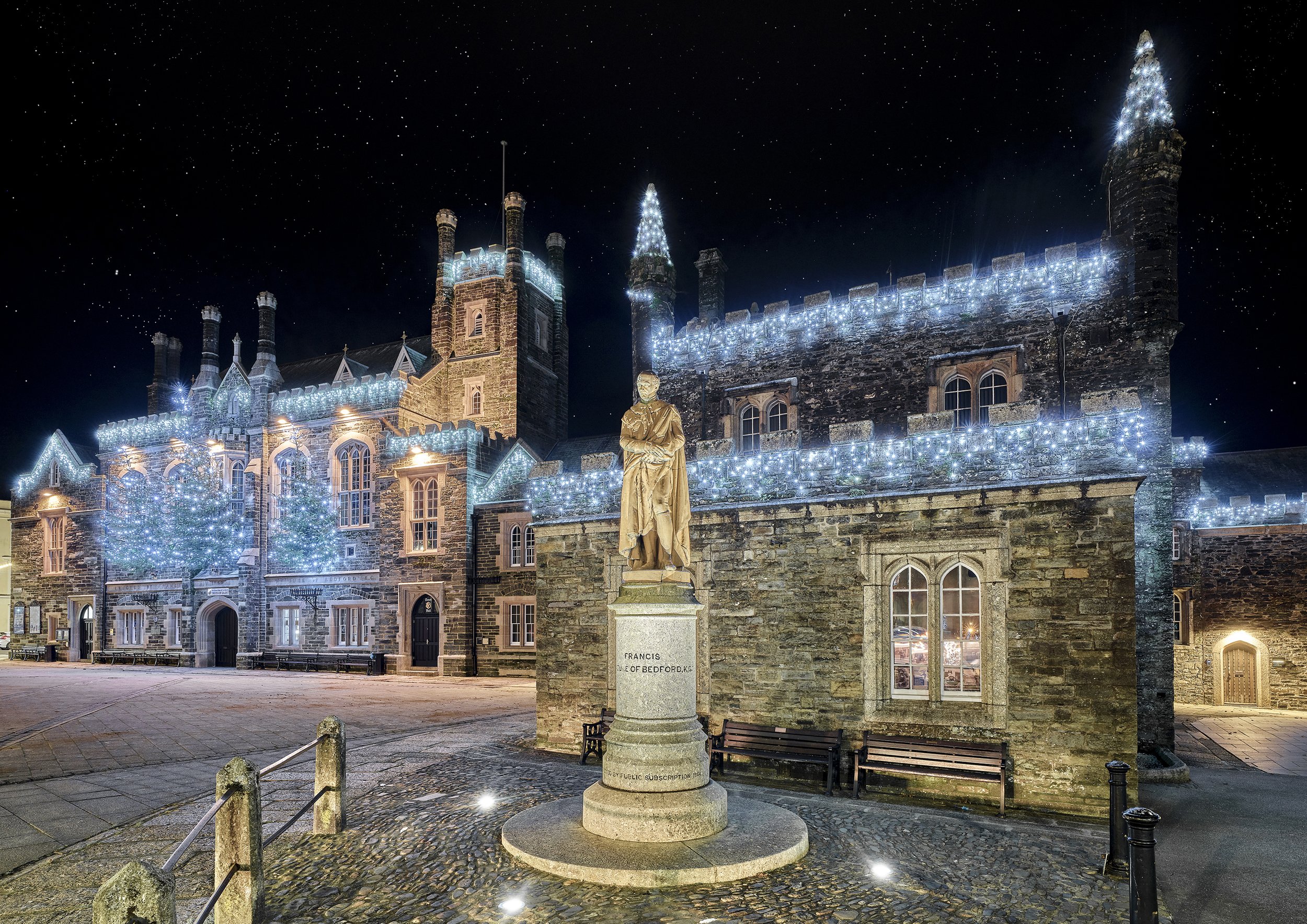 The Physics of Twixtmas: Chocolate Tins, Photography, and a Trip to Tavistock