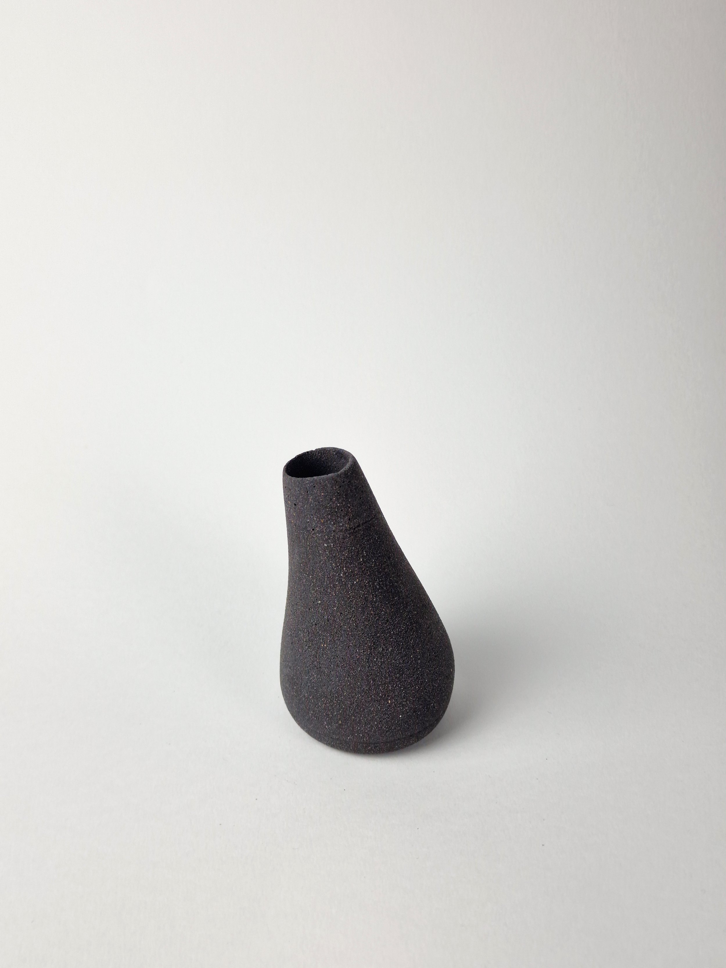 bud vase charcoal compressed 1.jpg