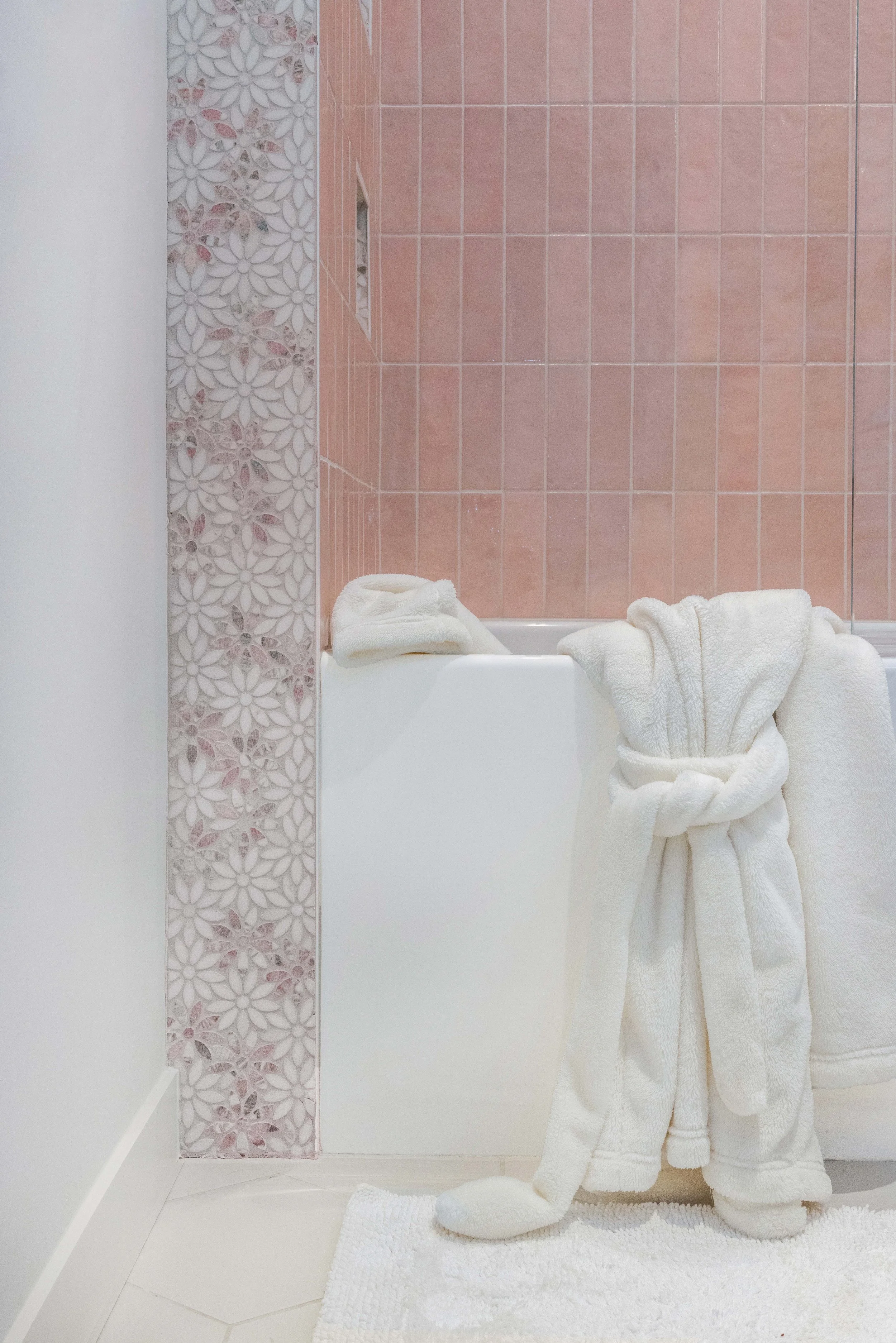 UYD_RFarber_Bath1 copy.jpg