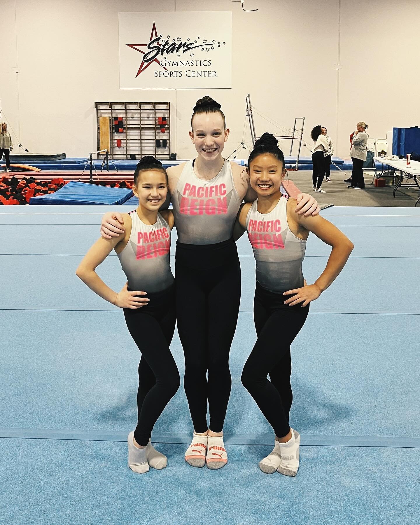 Hopes Classic Training Day ✅

Elisabeth, Espy and Simone take the floor in Katy, TX tomorrow for the Hopes Classic (13-14) competition! Excited to watch them shine out there! 

#Train2Reign👑 | @usagym | #hopesclassic