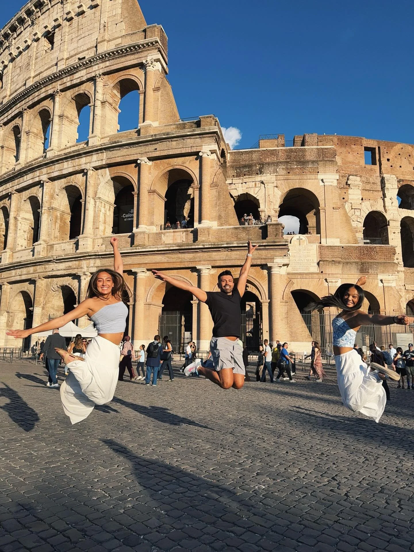 Bongiorno!🇮🇹✨

Region 2 rewarded the top 10 Level 10 All-Around athletes from Regionals (regardless of age group) with a training trip in Italy! Our very own, @olivia_choi_gymnast &amp; @keeanne_gymnast, are in Italy as we speak with Coach Eric (@c