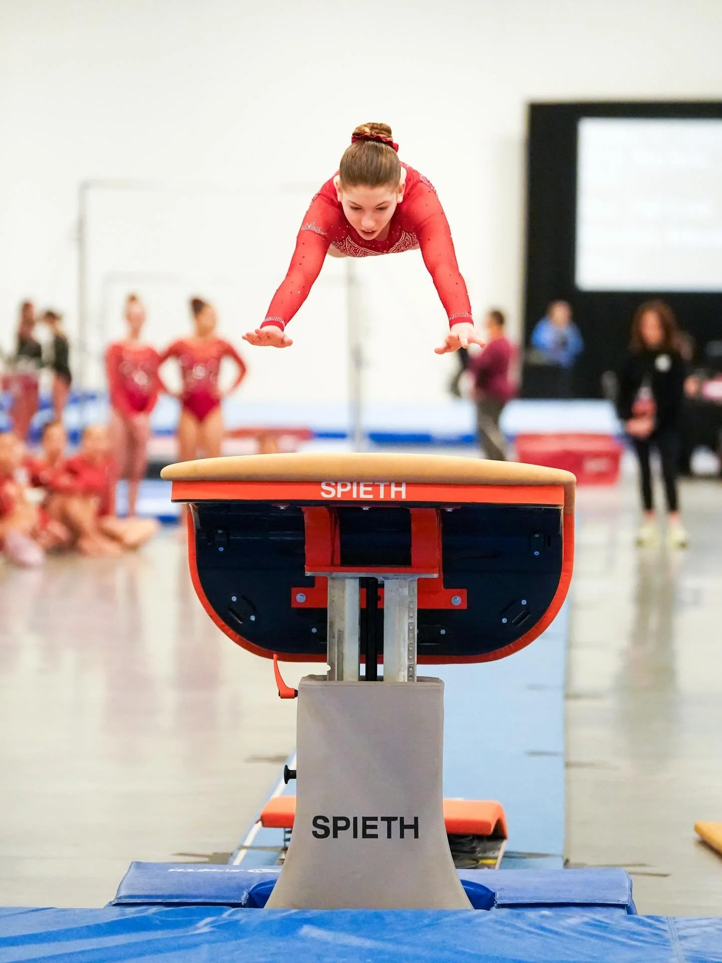 Defying Gravity at @nexteraseattle_💫

#Train2Reign👑 | @spiethgymnastics