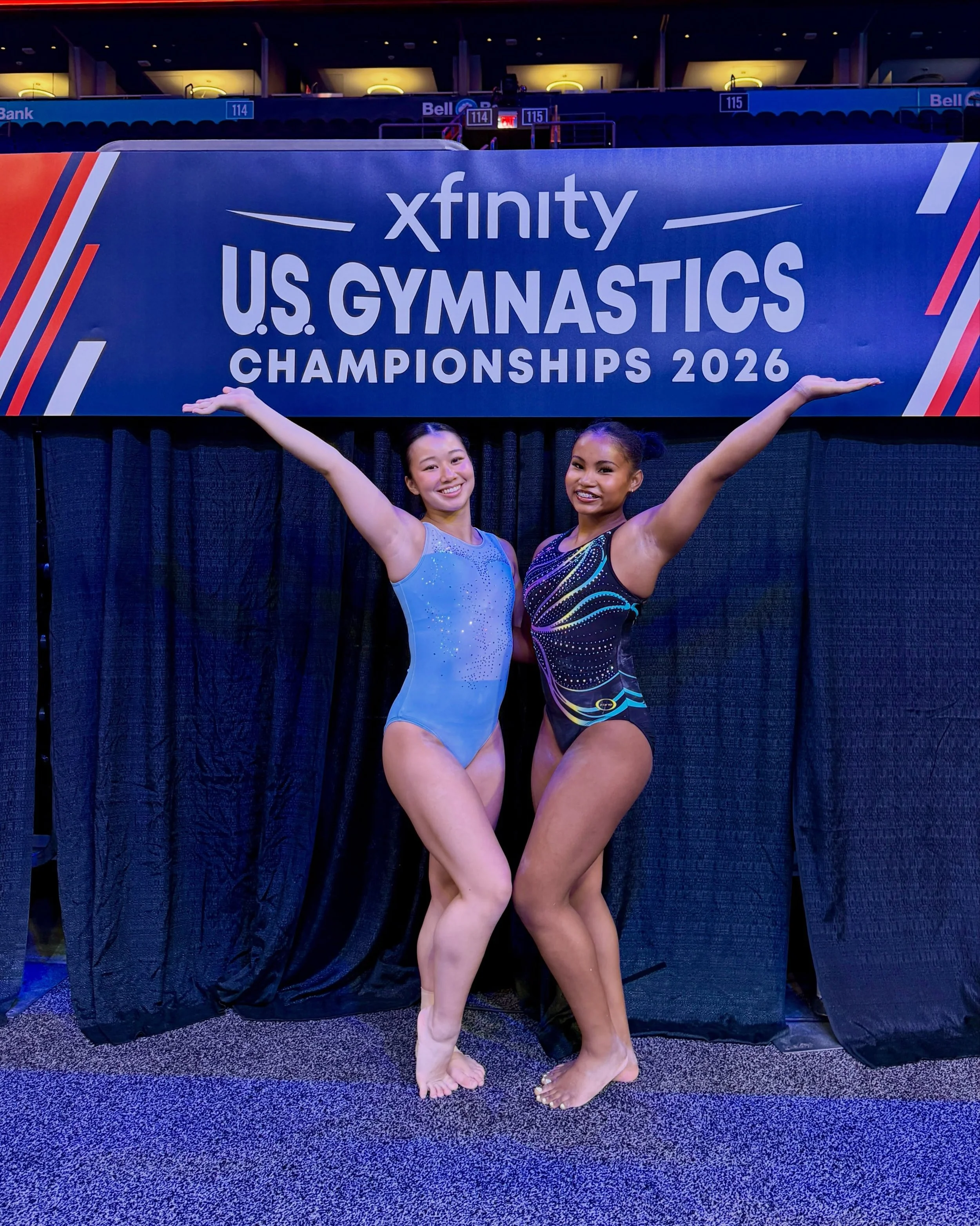 Senior Podium Training ✅

Jayla and Simone got work done on the podium last night debuting their replica tank leotards! Ready for competition Day 1 tomorrow! #XfinityChamps #Train2Reign👑

📸 courtesy of @usagym FB page

@jayla_hang_gymnast 
@simoner