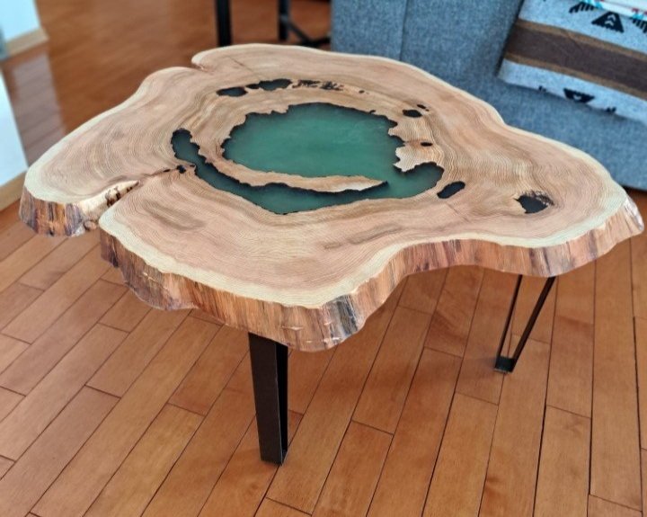 Bush+creek+cedar+table.jpg