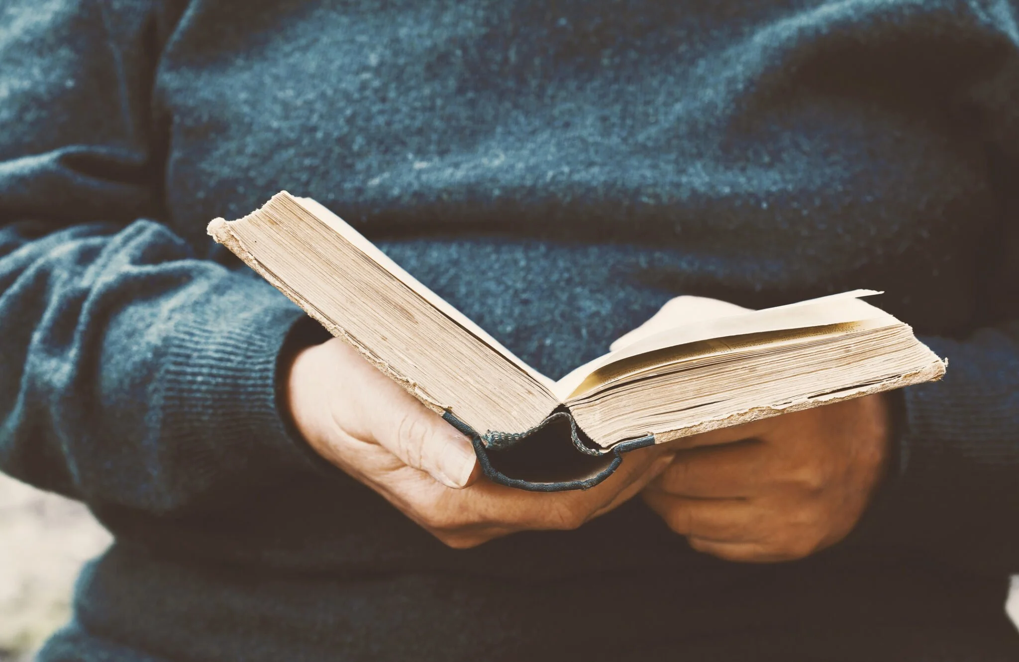 Woodland Pattern’s National Poetry Marathon Brings Milwaukee Creatives To The Masses