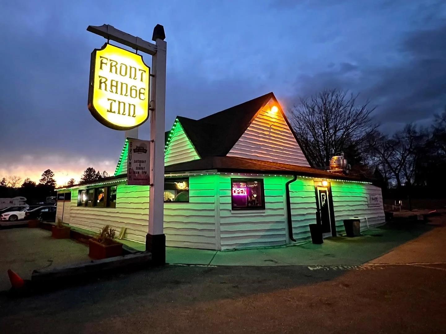 Friends & Family Photos — Front Range Inn | Lakewood CO