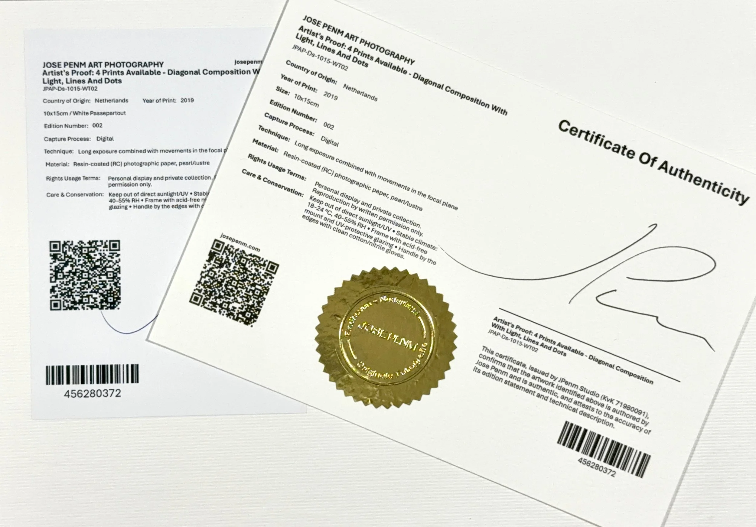 Diagonal Composition With Light, Lines And Dots-2