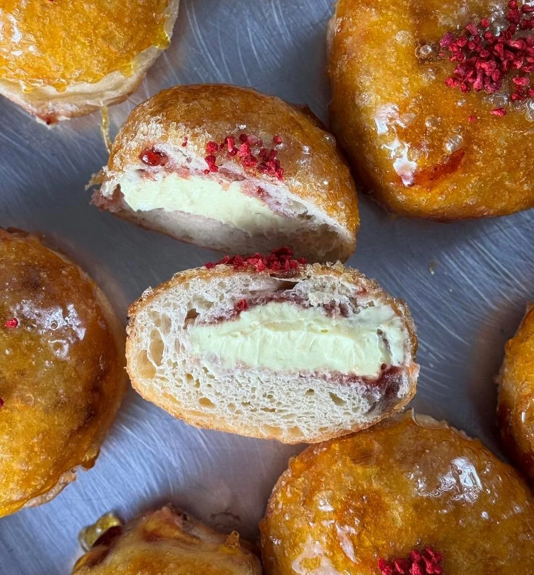 November is here, which means it&rsquo;s your last chance to try our October monthly flavours before they&rsquo;re gone!

Bid farewell to:
&bull; Raspberry Cr&egrave;me Br&ucirc;l&eacute;e: crunchy caramel glaze, cream, raspberry jam 
&bull; Black Se