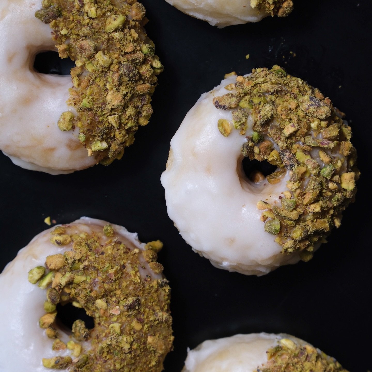 4 NEW FLAVOURS for the month of Jan! 🌼
&bull; Pistachio Lemon Blossom - crunchy, citrusy, floral
&bull; Cherry Vanilla Custard - smooth, tart, creamy 
&bull; Raspberry Lemon Custard - tangy, sweet, fresh
&bull; Black Doris Plum Glazed - crisp, sweet