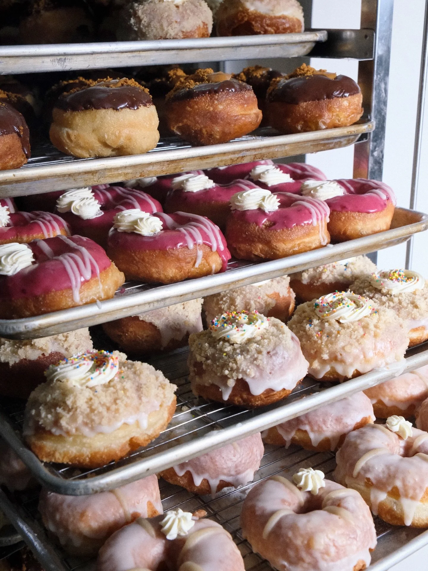 Last night&rsquo;s bake ✨🌝
Some of the beautiful pastries Chanukie and I made last night/early this morning!

Shaping, baking, frying, decorating, yarning, drinking lots of coffee, and taking photos 💝

Being a baker has to be one of the hardest job