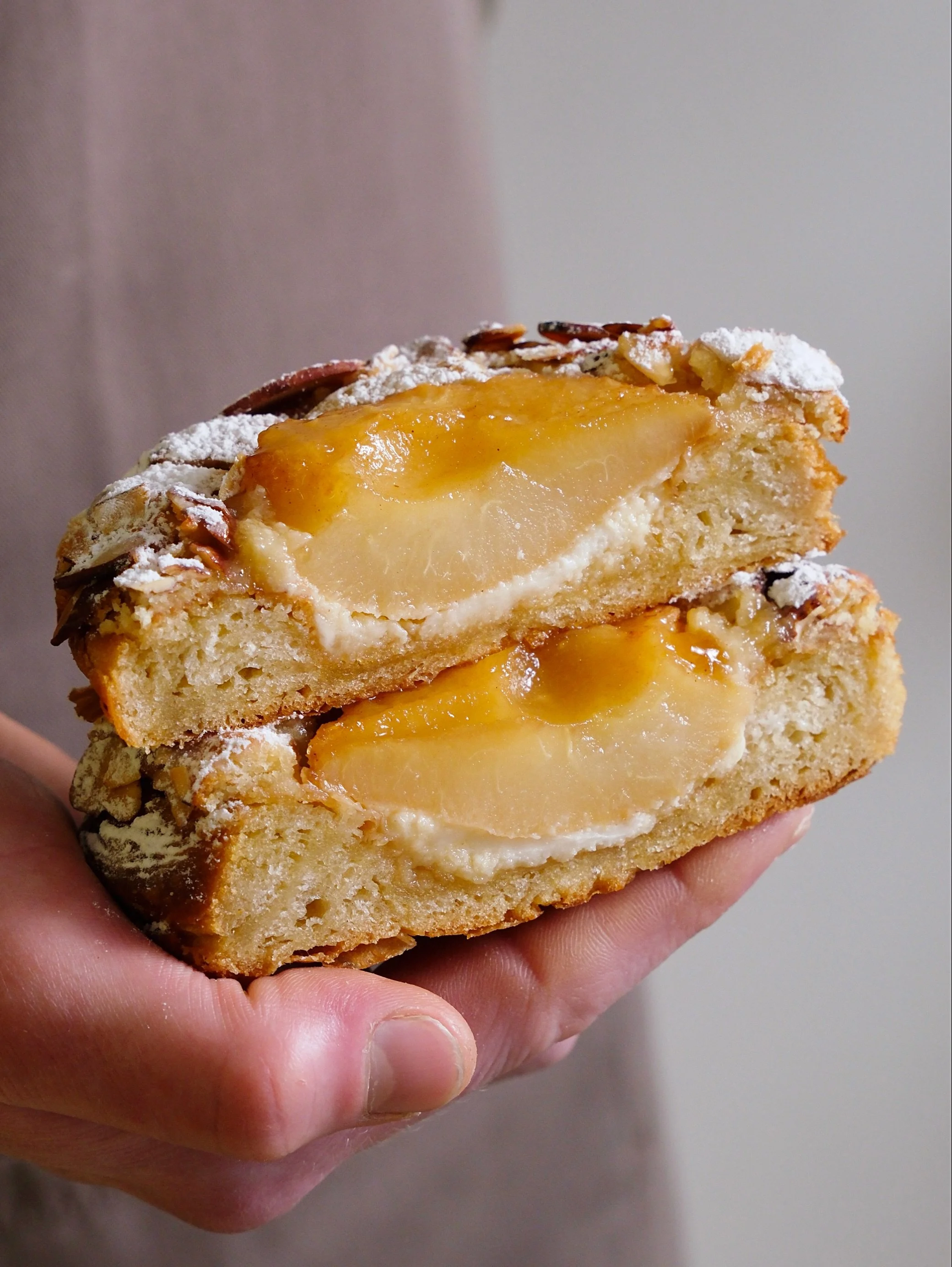 New Pastry! ✨🍐 here until the end of September only!

Croissant dough, pear poached in Earl Grey tea, frangipane, vanilla custard and toasted almonds. 
Creamy, nutty, fruity - it&rsquo;s like a croissant that hugs your tummy our barista said 🌞

Don