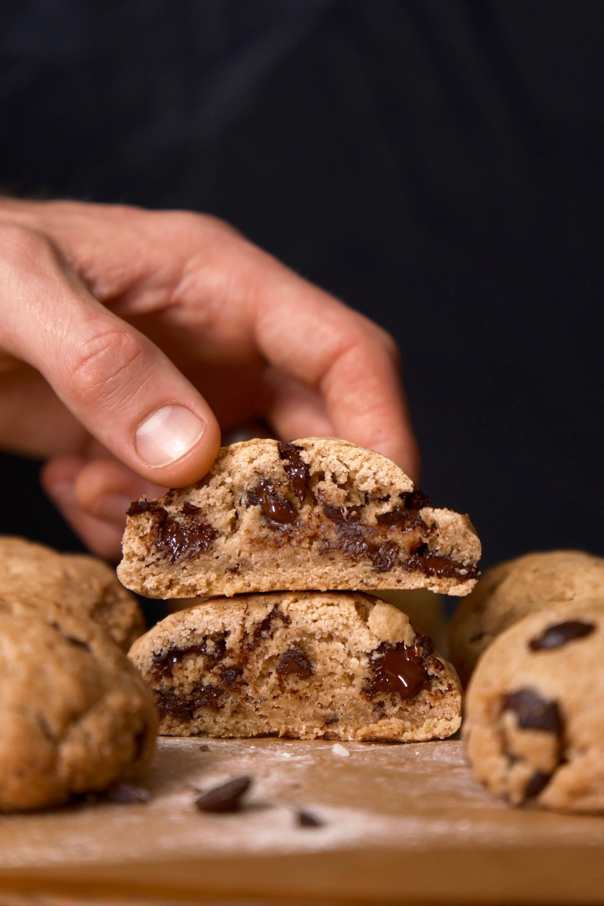 CLASSIC CHOC CHUNK COOKIES (GF) 8 PACK