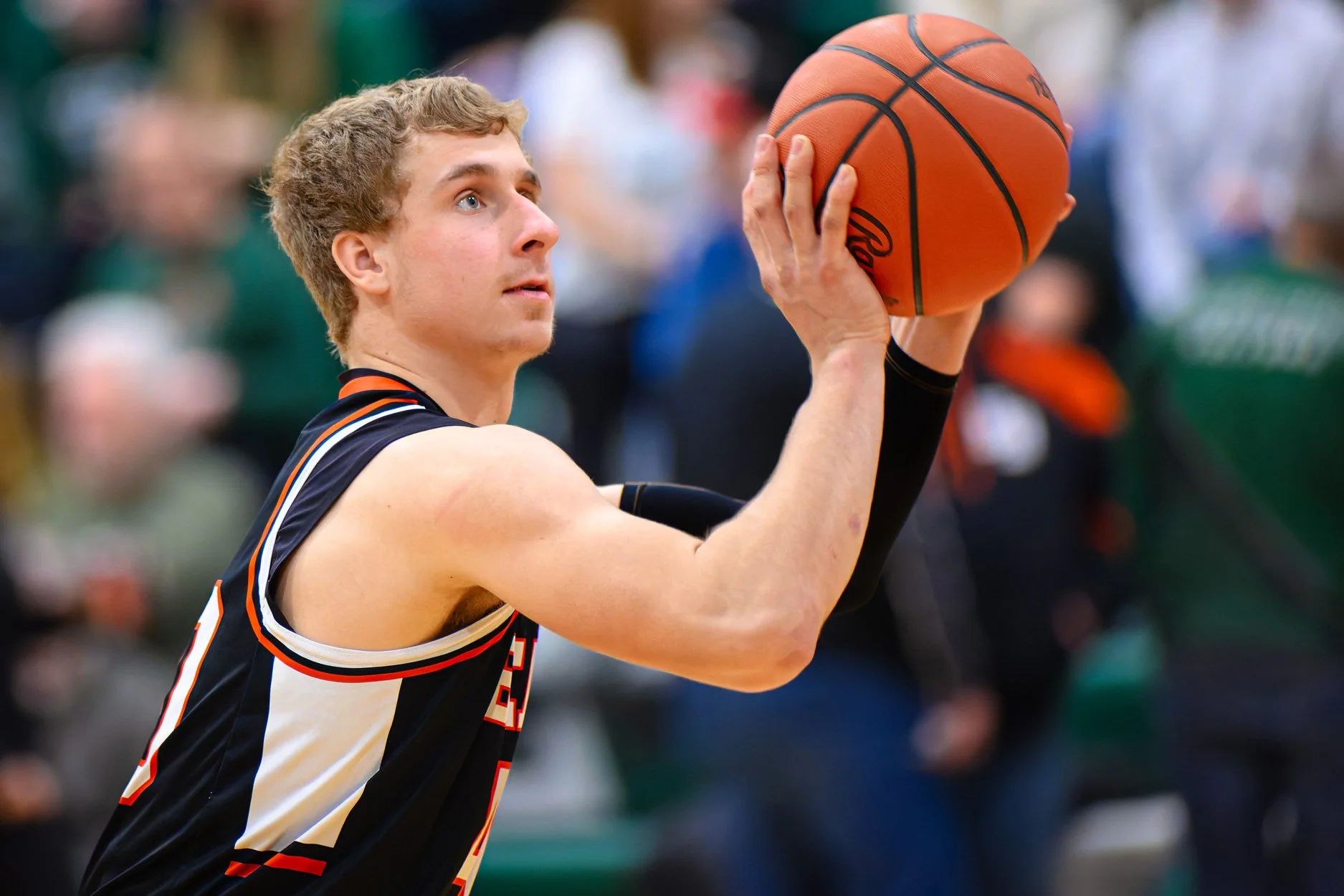 LOW RESOLUTION HARBOR BEACH BASKETBALL 26-37.jpg
