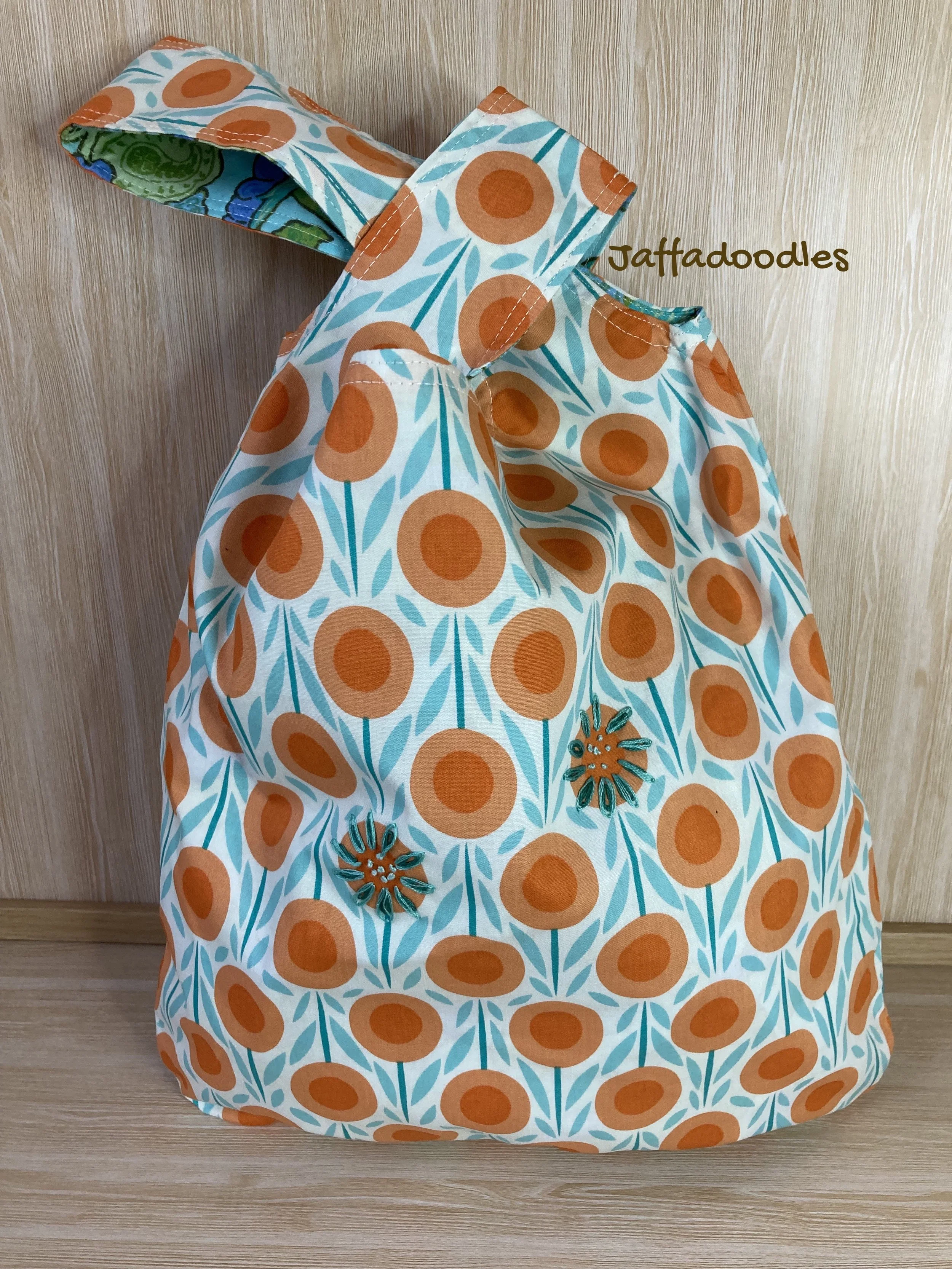 Knot Bag - Med