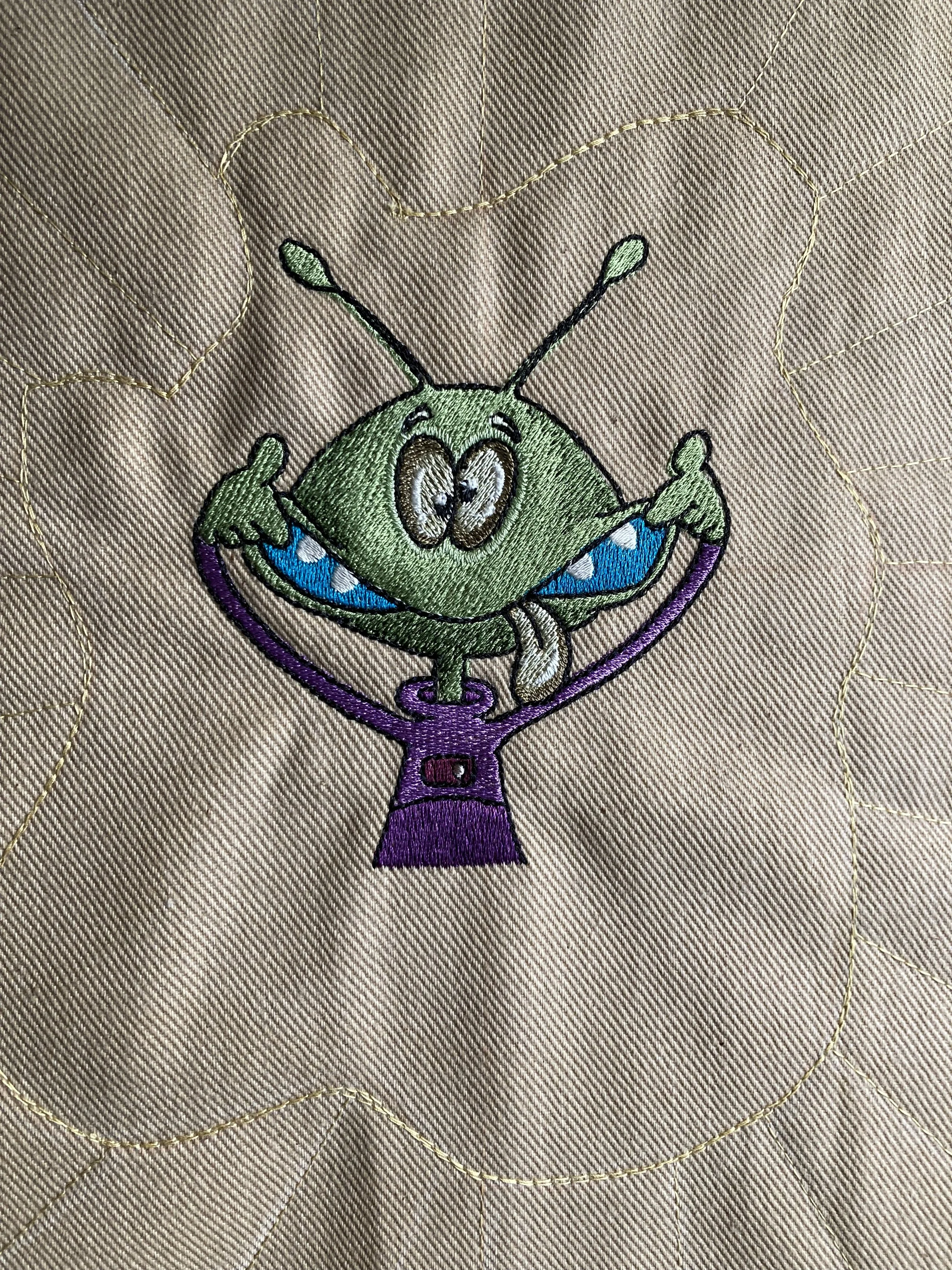 "Alien" shade