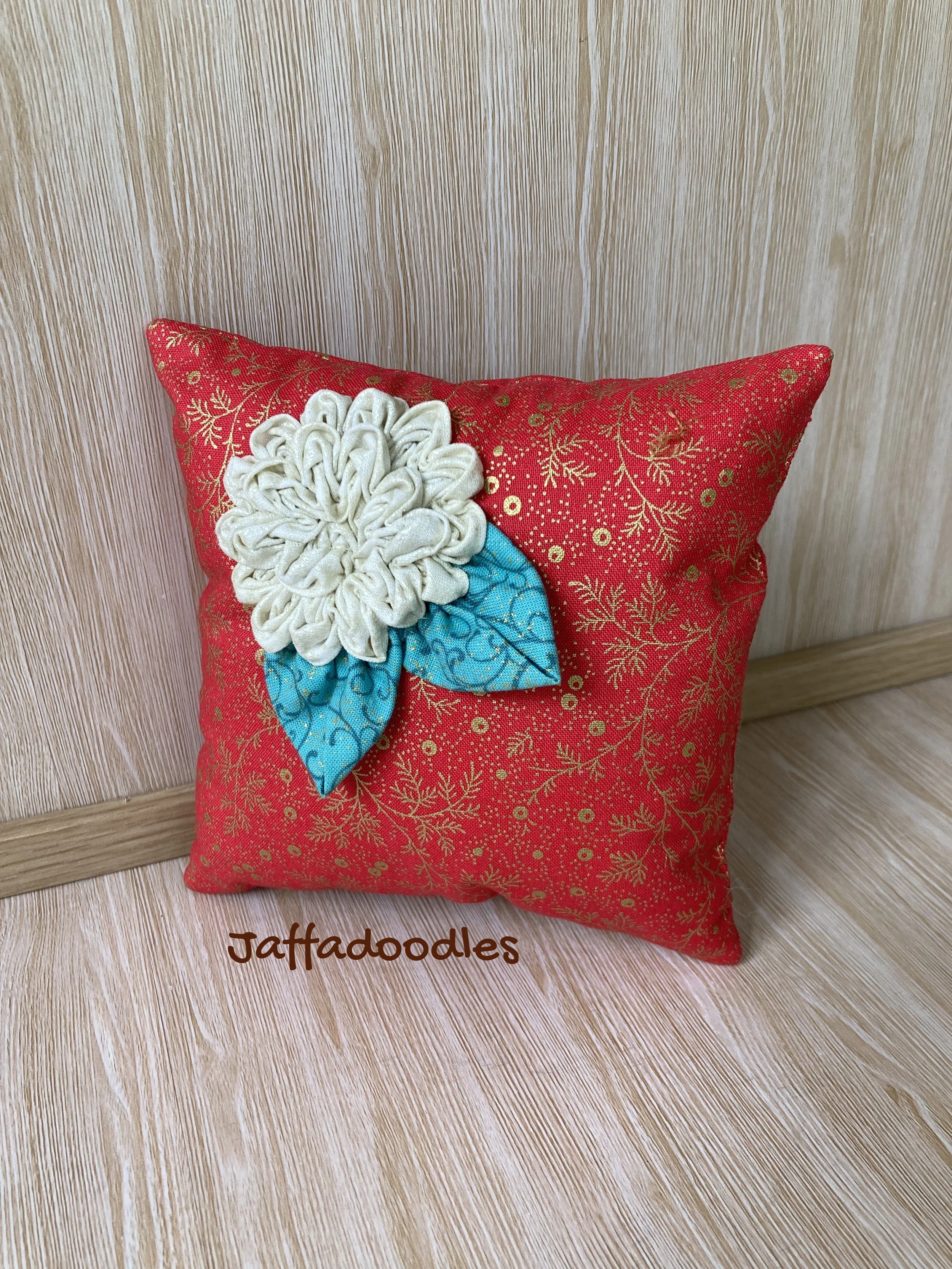 Leesa Chandler pin cushion