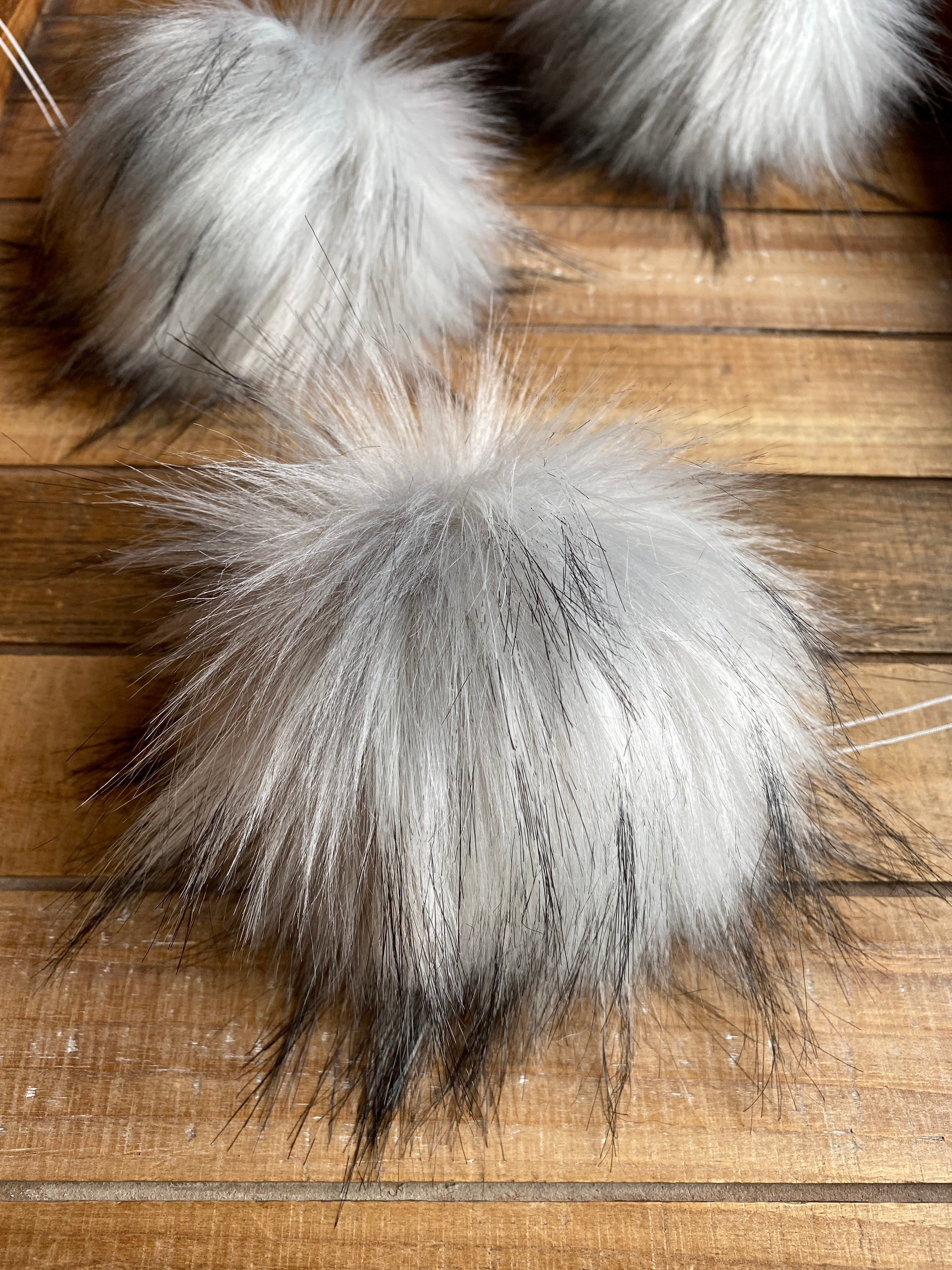https://i.etsystatic.com/19374697/r/il/155d14/3082019165/il_fullxfull.3082019165_300k.jpg