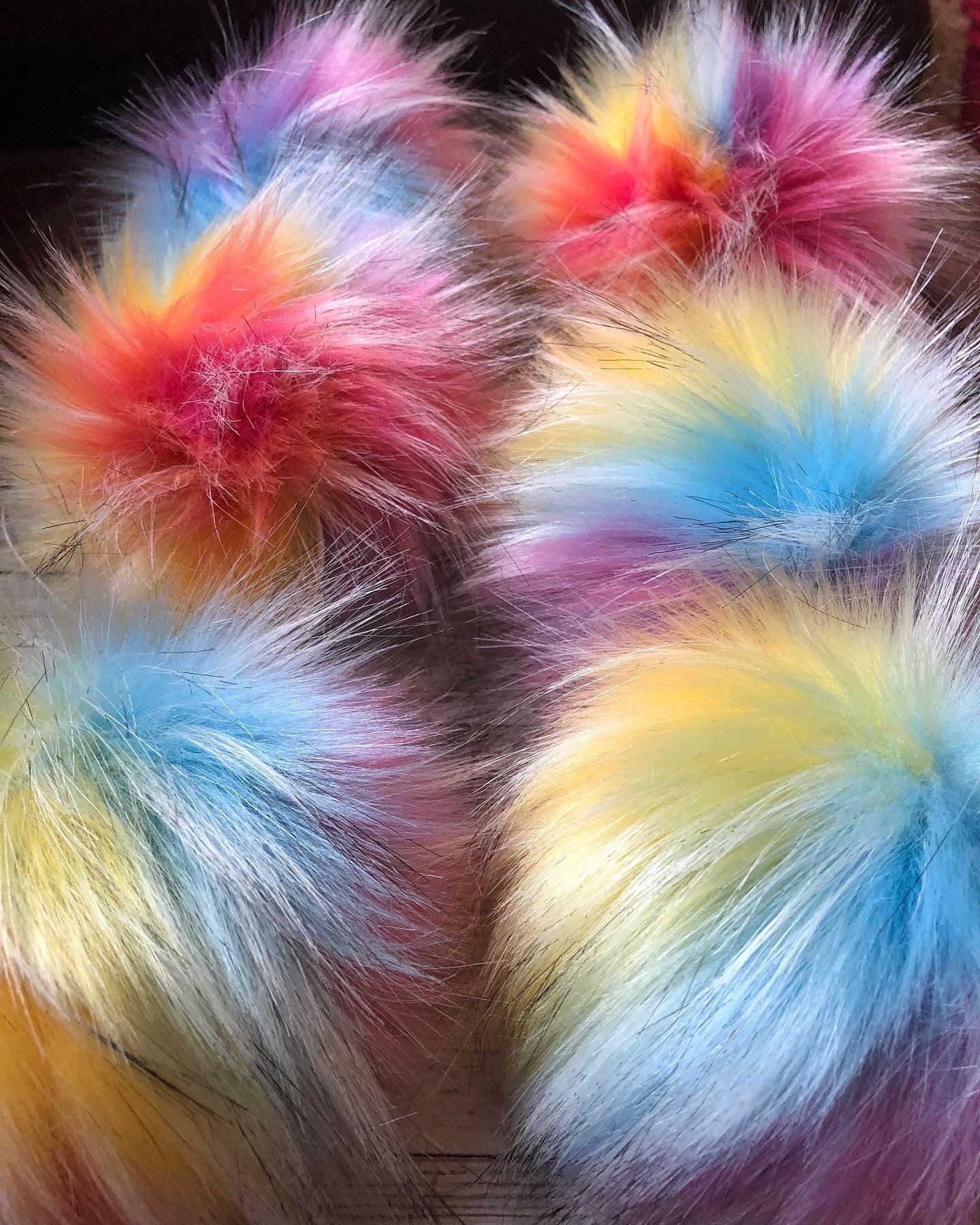 https://i.etsystatic.com/19374697/r/il/db0b4d/2156822468/il_fullxfull.2156822468_aea7.jpg