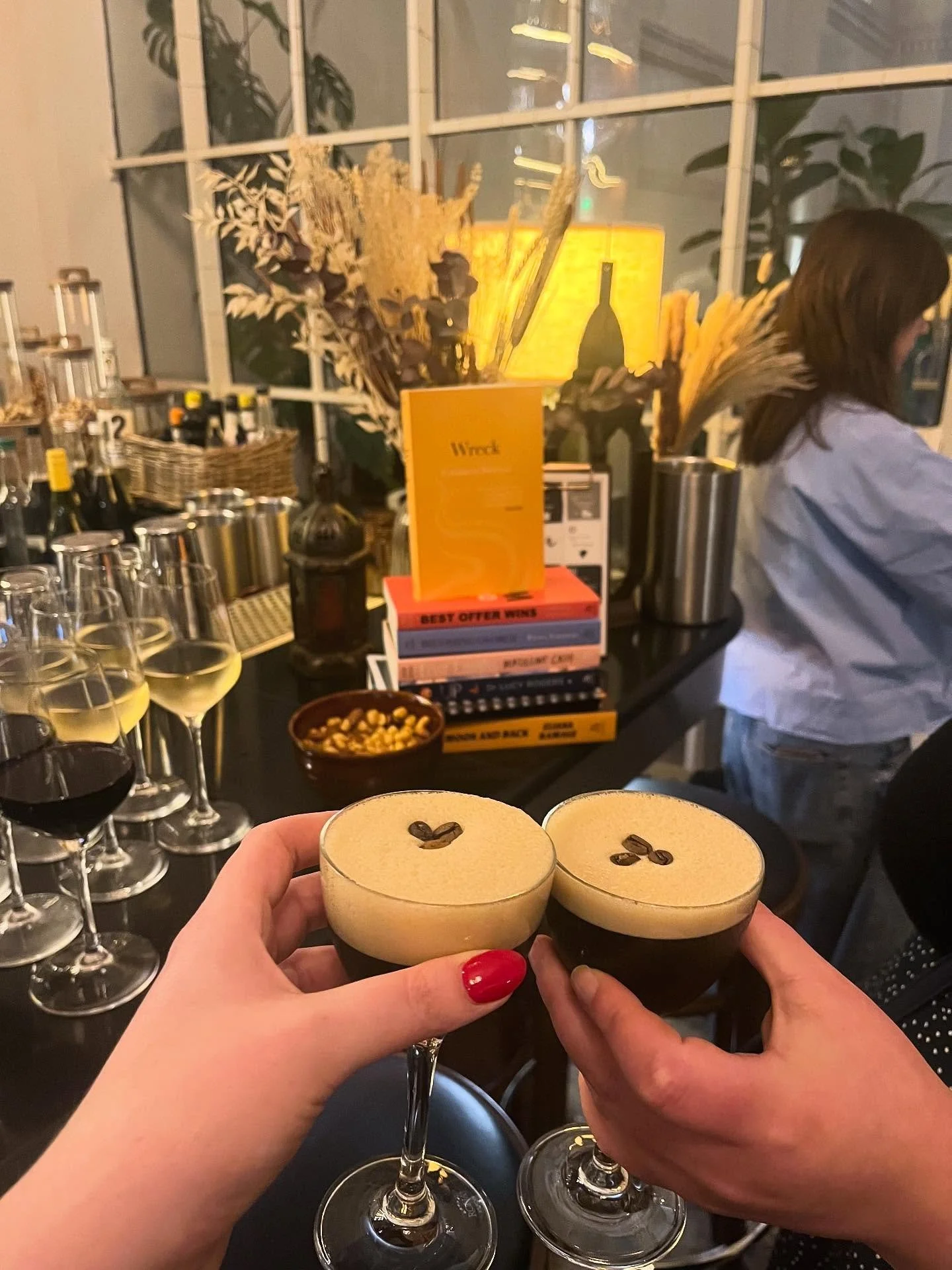 We’re still basking in the glow of what was just a magical night at the @doubledayukbooks showcase last night in the beautiful Old Sessions House in Clerkenwell.
It was an absolute VIBE!! 
We heard from many brilliant authors and got our hand