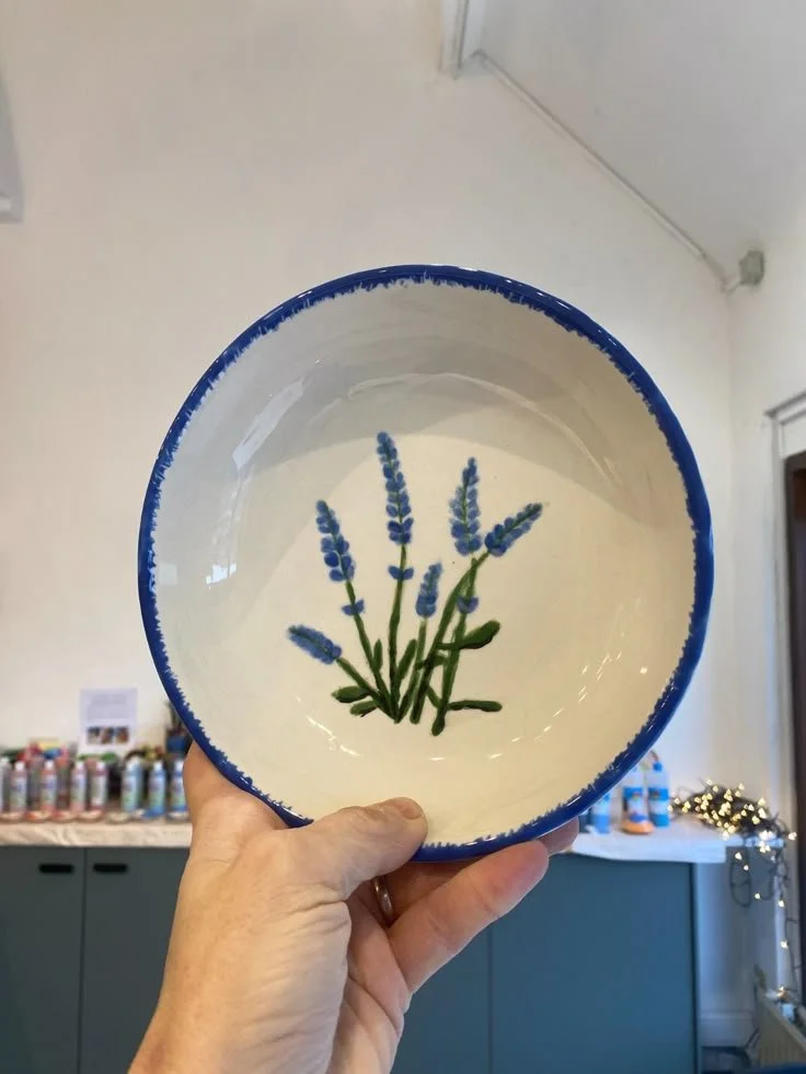 Resultaat van pottery painting bij Atelier Juul in Antwerpen.jpg