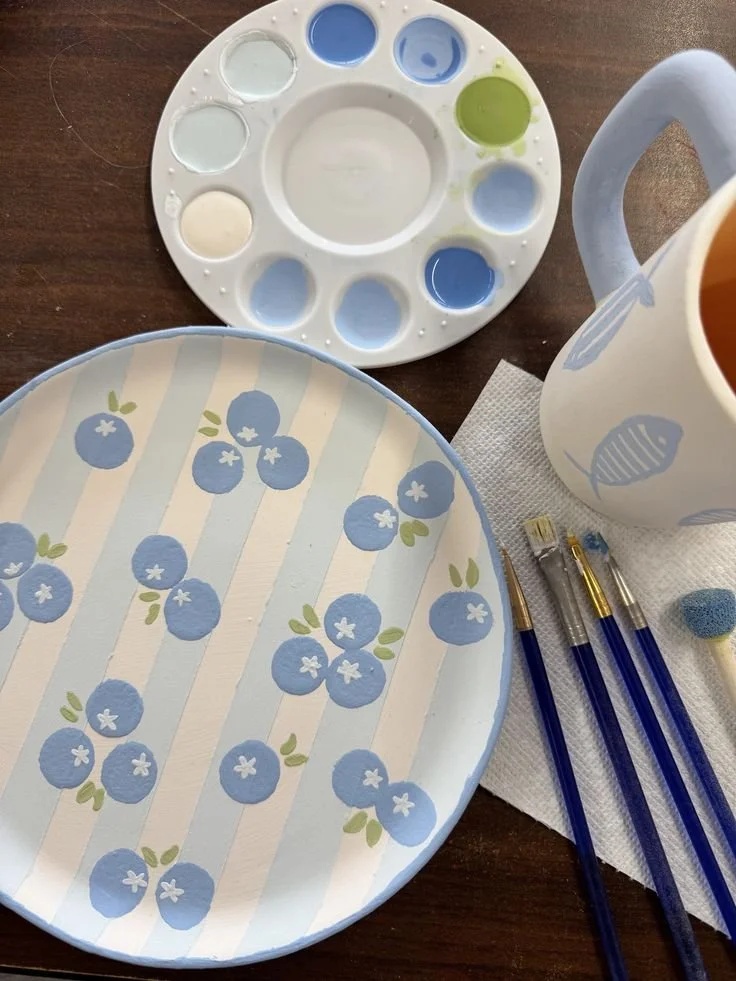 maine pottery 🫐.jpg