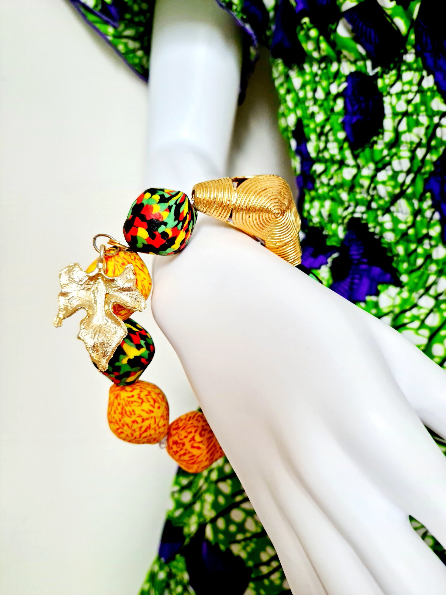 Leaf Pendant Bead Bracelet — Africooo The African Wear Specialist