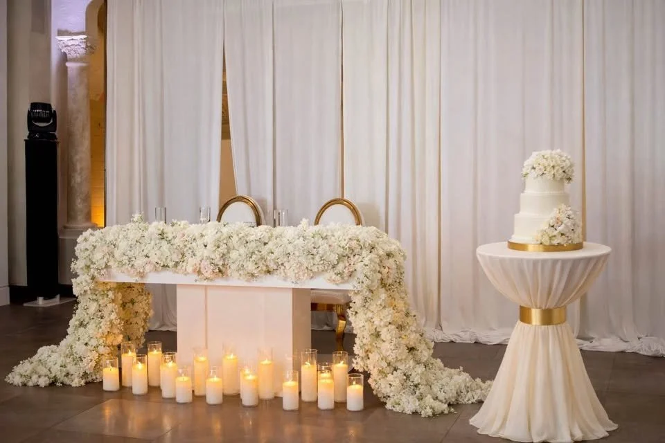 Sweetheart Table.jpg