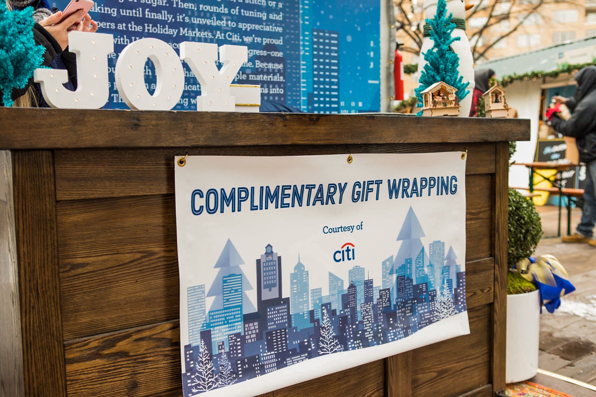 Urbanspace Holiday Market-11.jpg