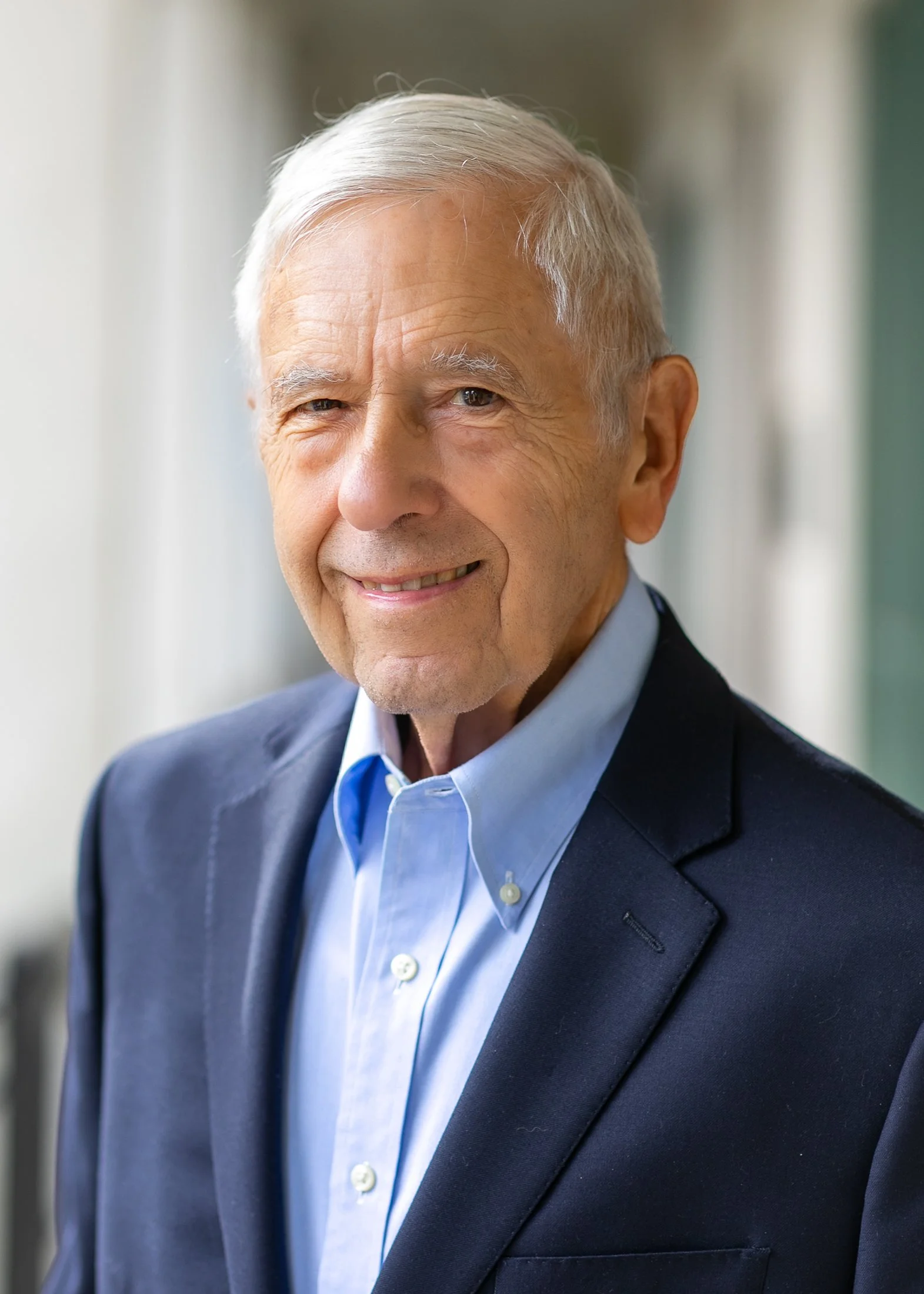 Paul Kozumplik Headshot 2-1.jpg