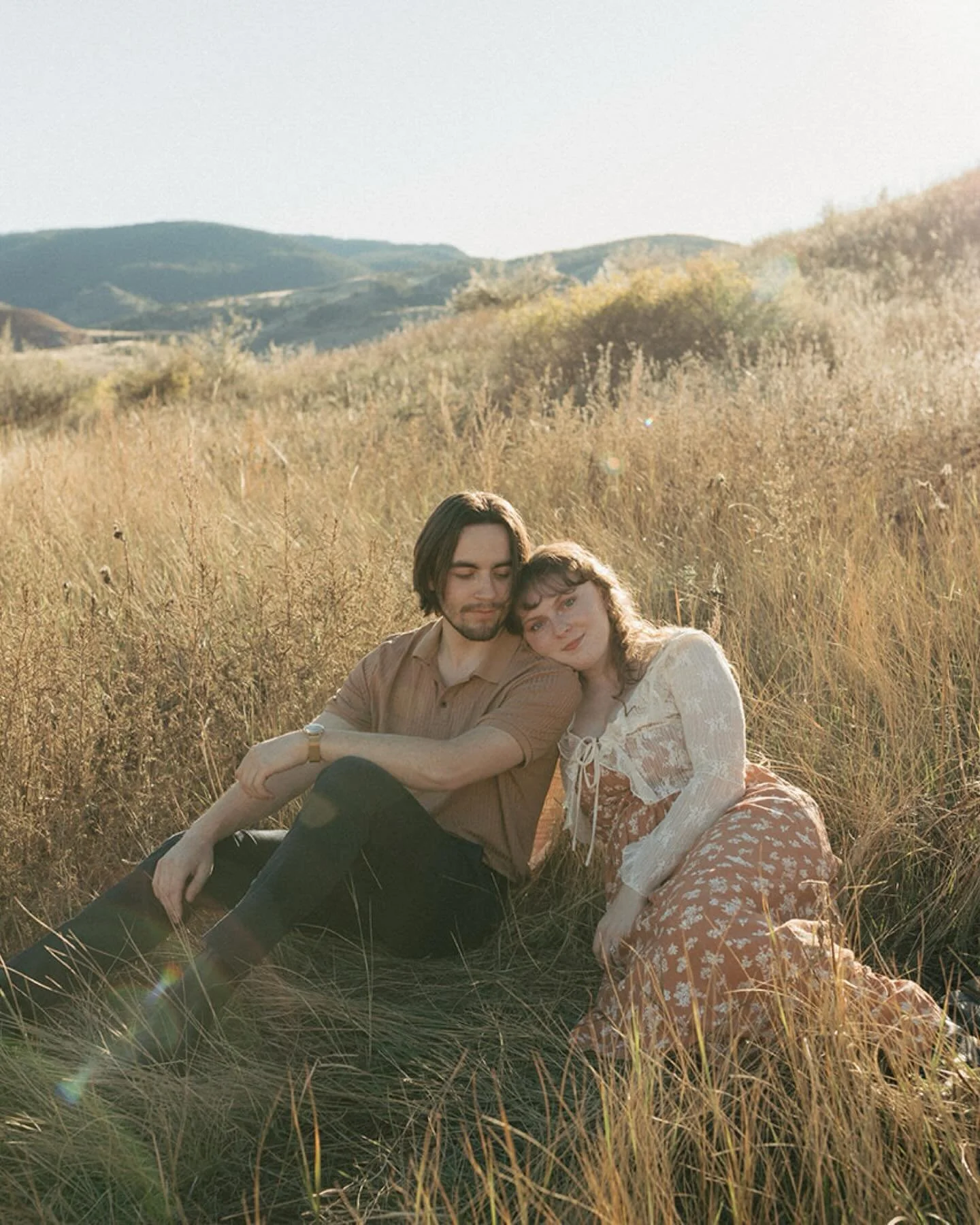 Taylor &amp; Eli&rsquo;s engagement, before the snow came in last fall 𓇢𓆸

#coloradoengagement #coloradoengagementphotographer #montanaengagementphotographer #montanaengagement #montanaweddingphotographer