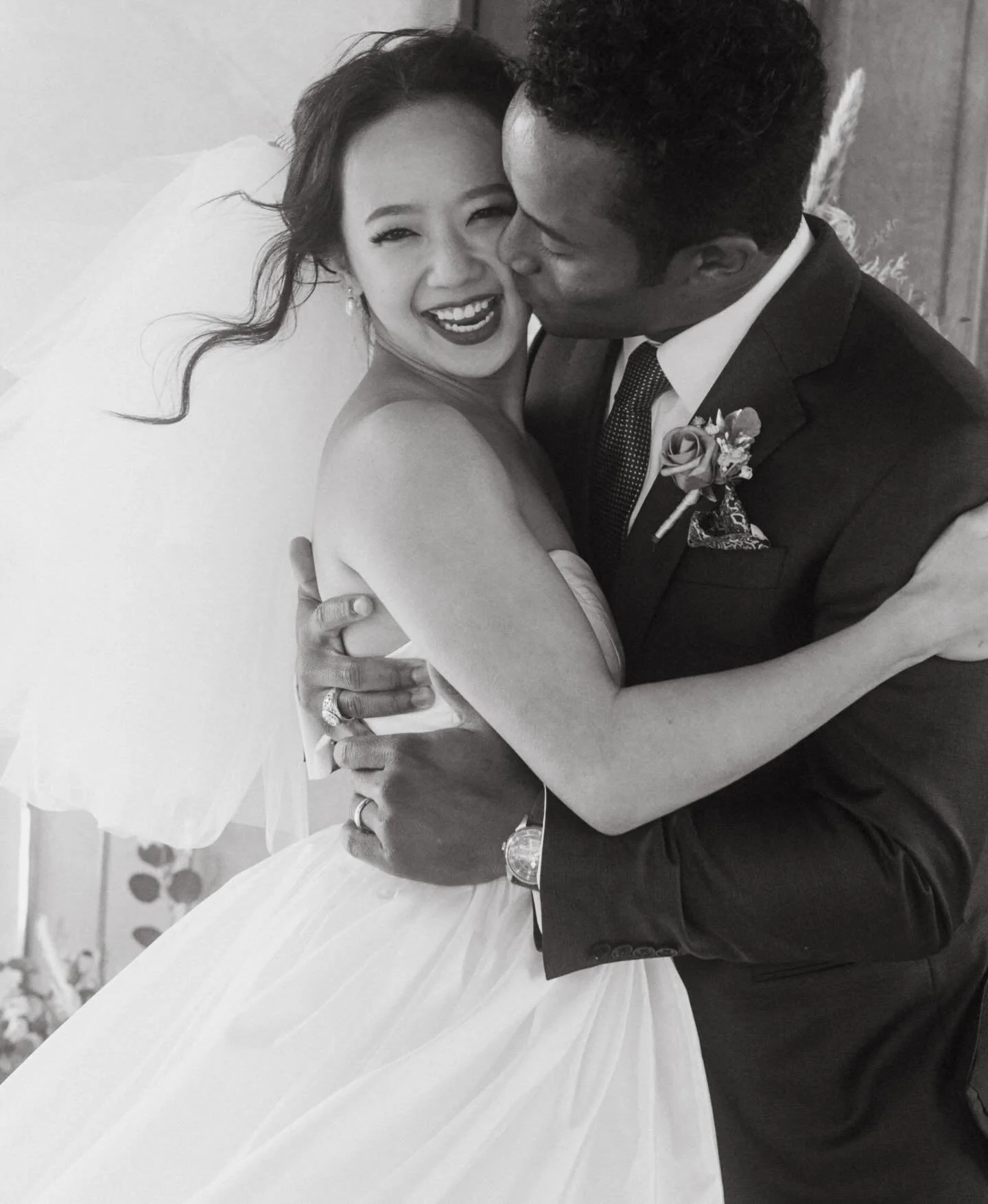 CALLING ALL COUPLES!!! 🕊️

I&rsquo;m looking for real, deeply in love couples who&rsquo;d be interested in modeling in a creative styled shoot. My goal is to do 4 this year.

This is a wonderful way to receive free photos as well as a fun idea for y