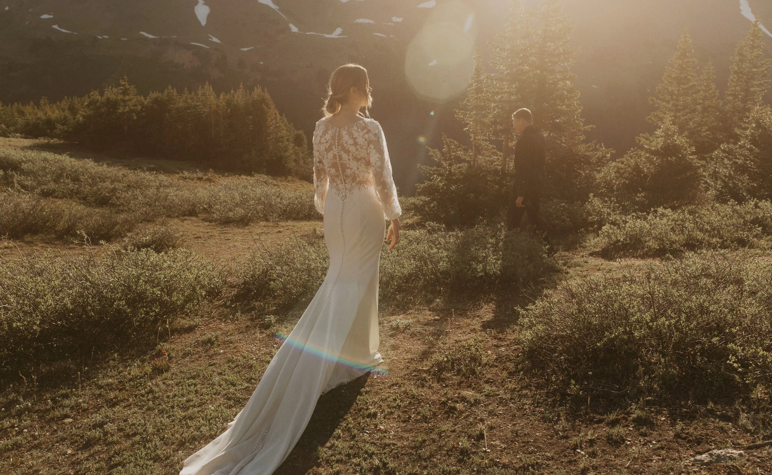 Shelby&Parker-elopement-LovelandPass-ErikaPeterson-9216.jpg