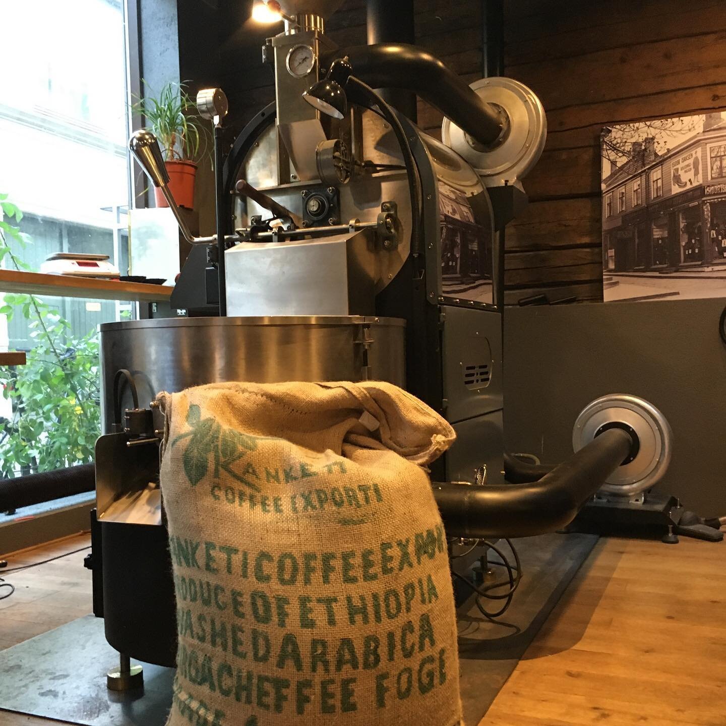 &hellip;.Julekaffe, yes, but we are advocates of calendar should be reading December before releasing it!  This Ethiopian delight is one of our candidates for the &ldquo;Julekaffe&rdquo; label this year. Stay tuned.&hellip; #julekaffe #trondheim #spe