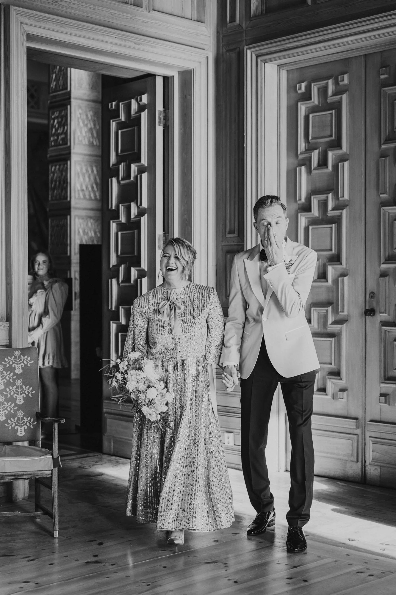 TinaRekdal_Bryllupsfotografering_NedreFossGaard_Rådhuset (68).JPG