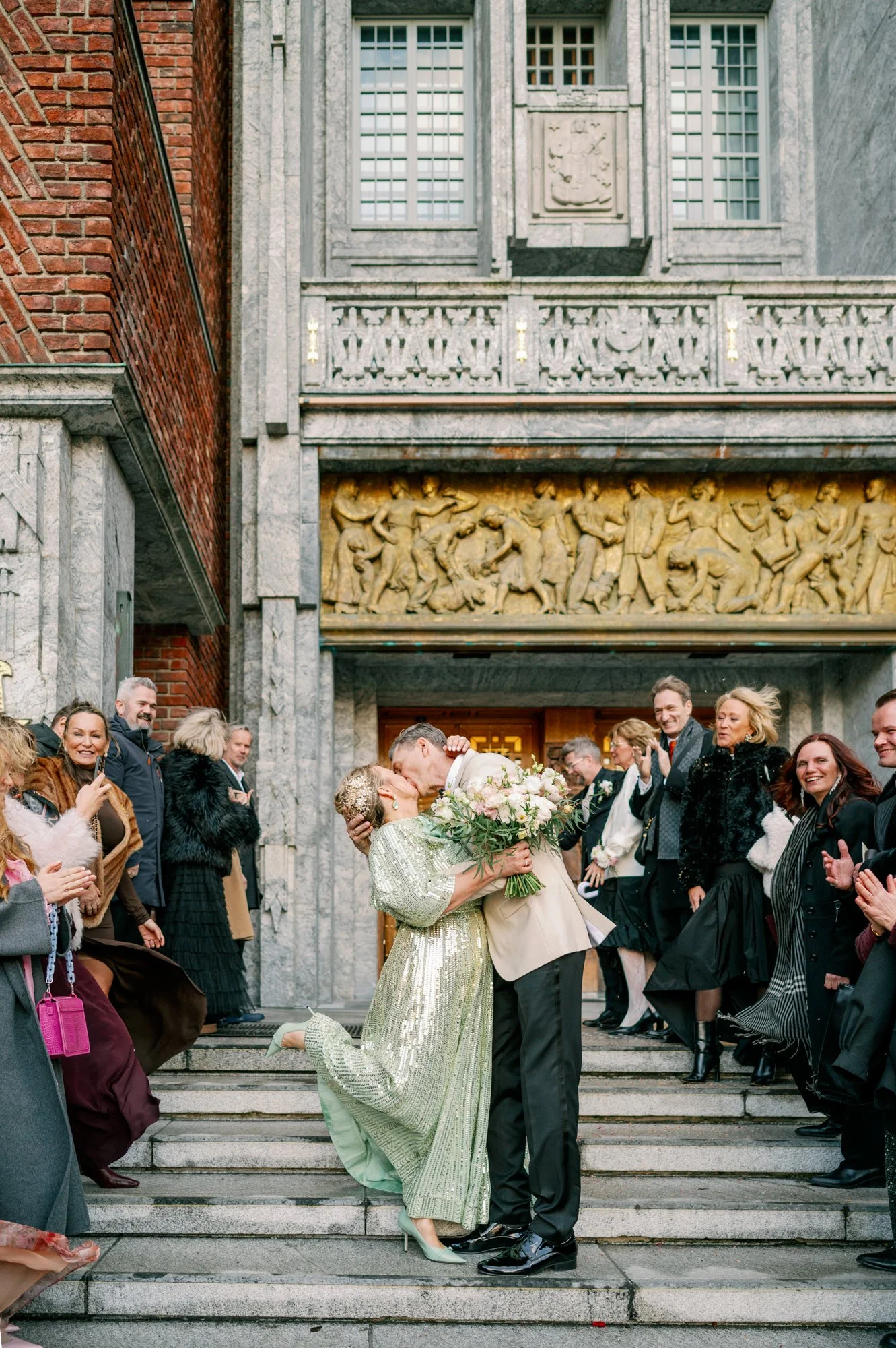 TinaRekdal_Bryllupsfotografering_NedreFossGaard_Rådhuset (110).JPG