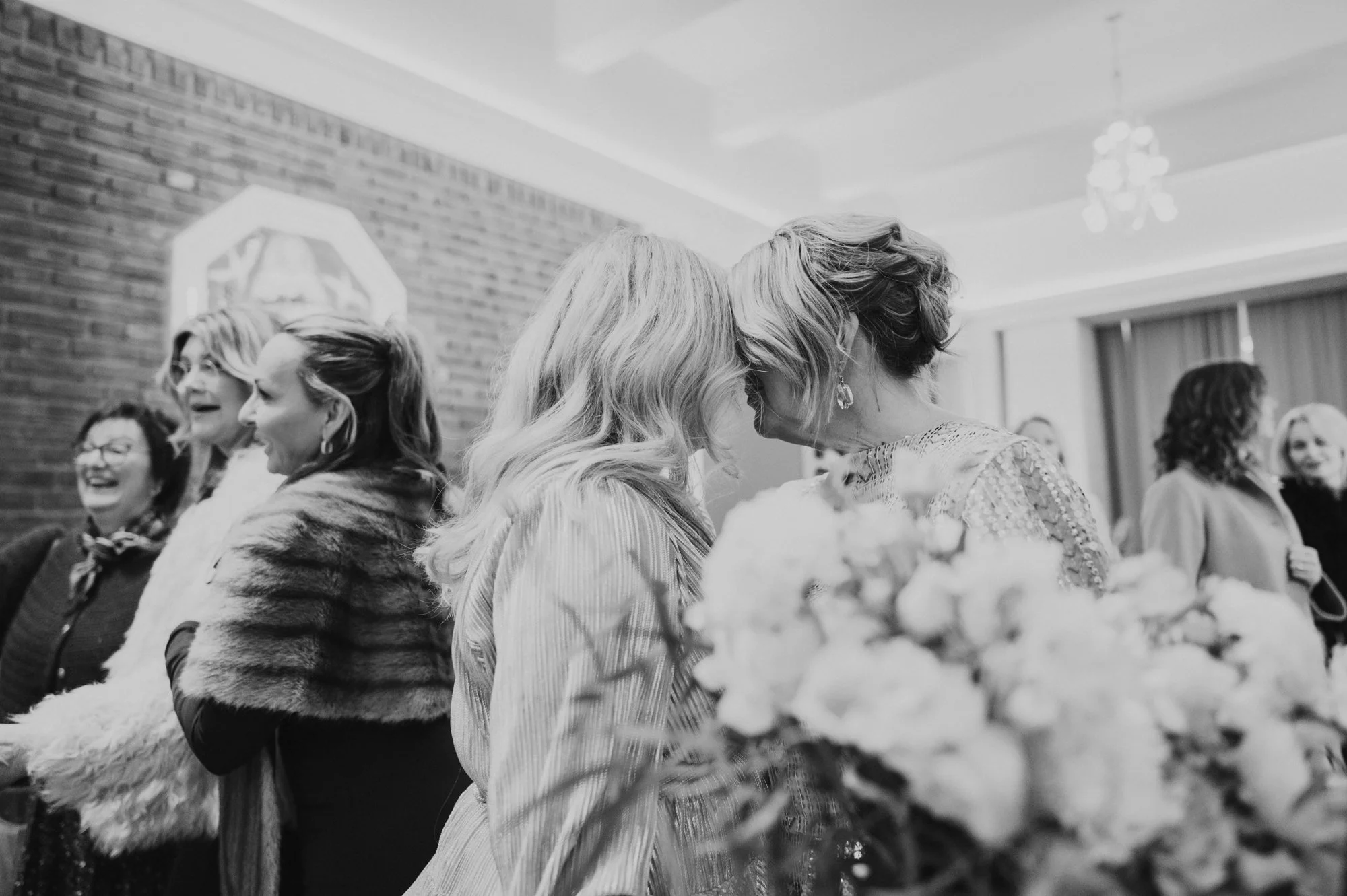 TinaRekdal_Bryllupsfotografering_NedreFossGaard_Rådhuset (64).JPG