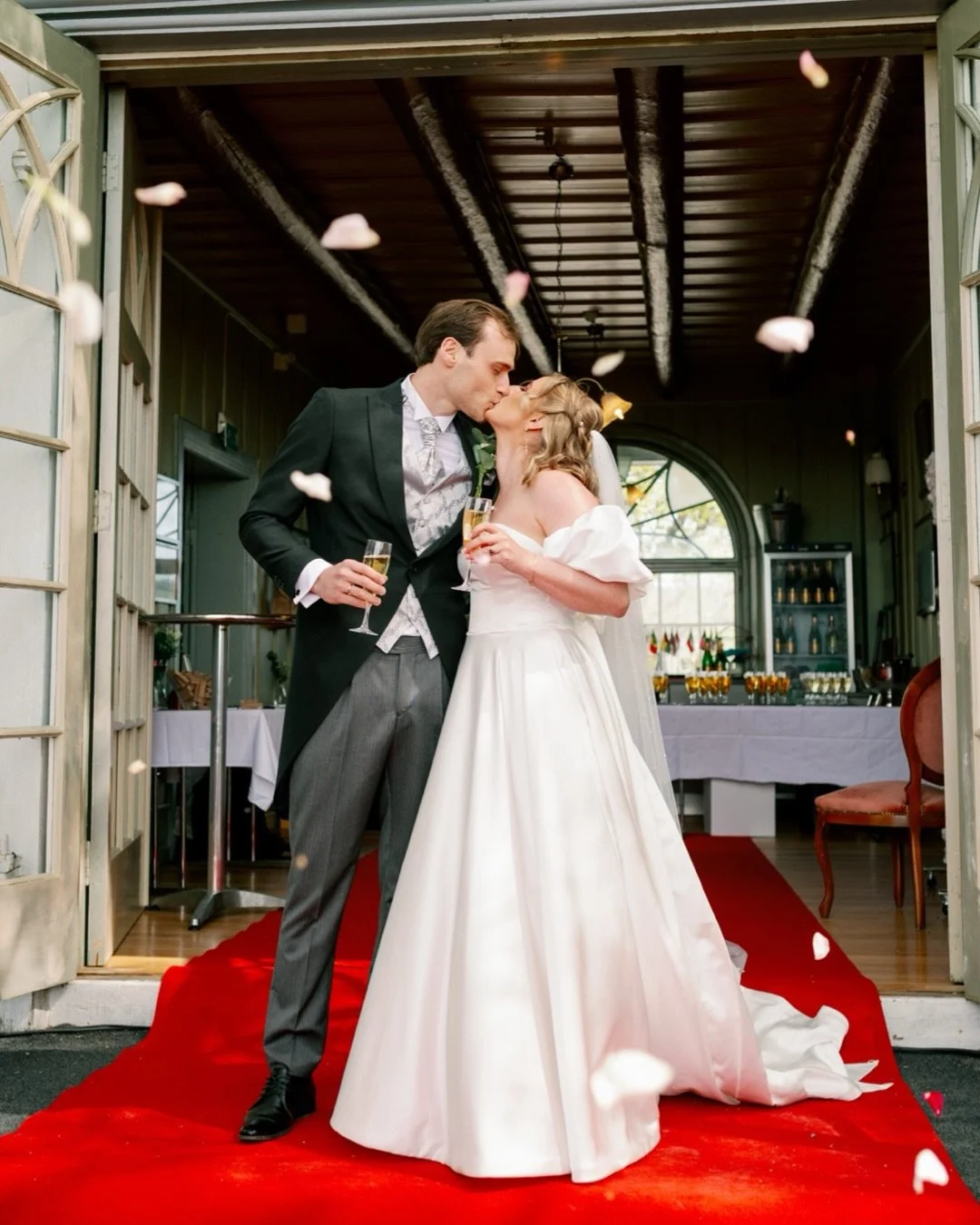 Vielse p&aring; nydelige Nordre Sk&oslash;yen Hovedg&aring;rd 🌳