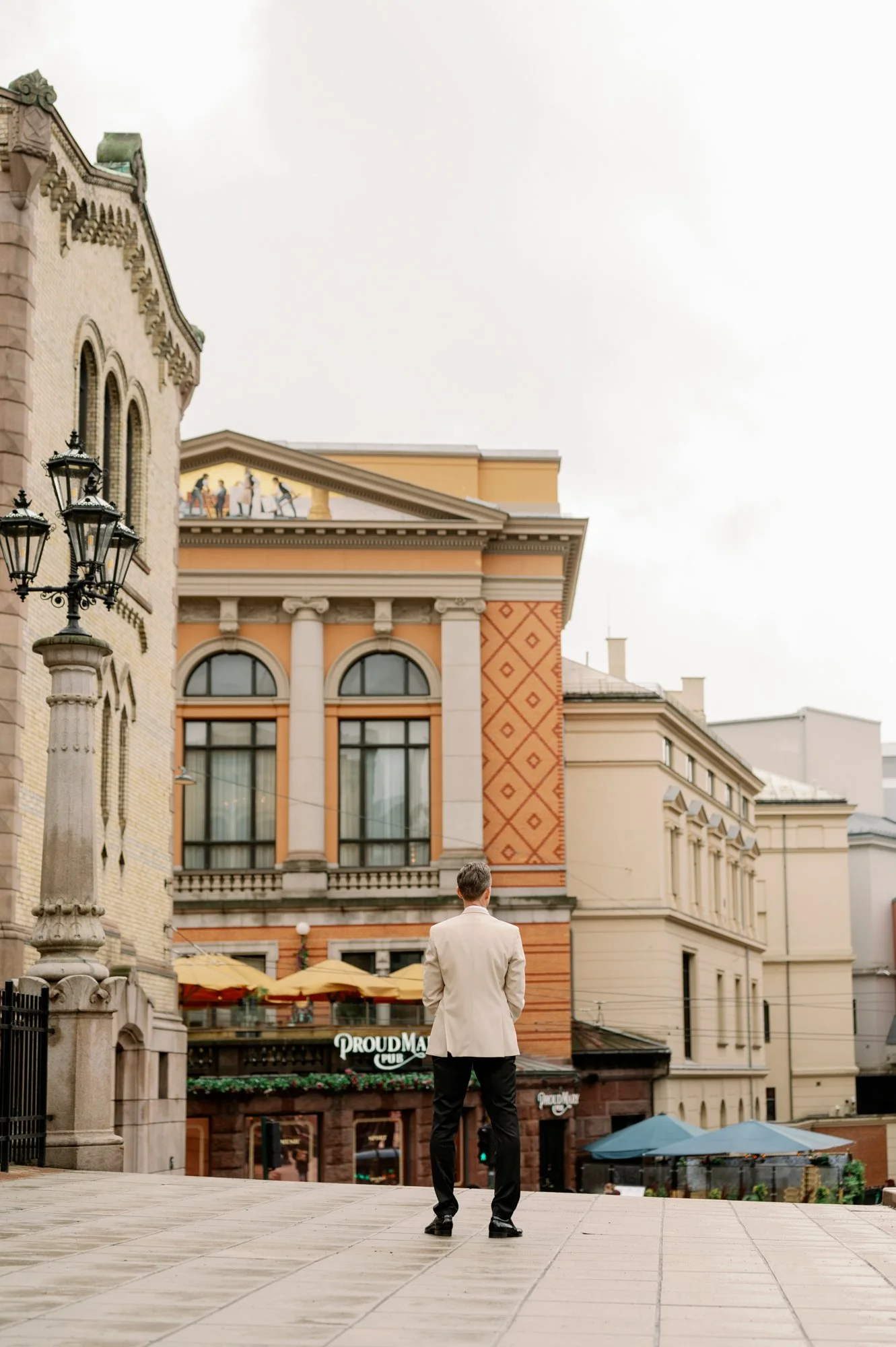 TinaRekdal_Bryllupsfotografering_NedreFossGaard_Rådhuset (33).JPG