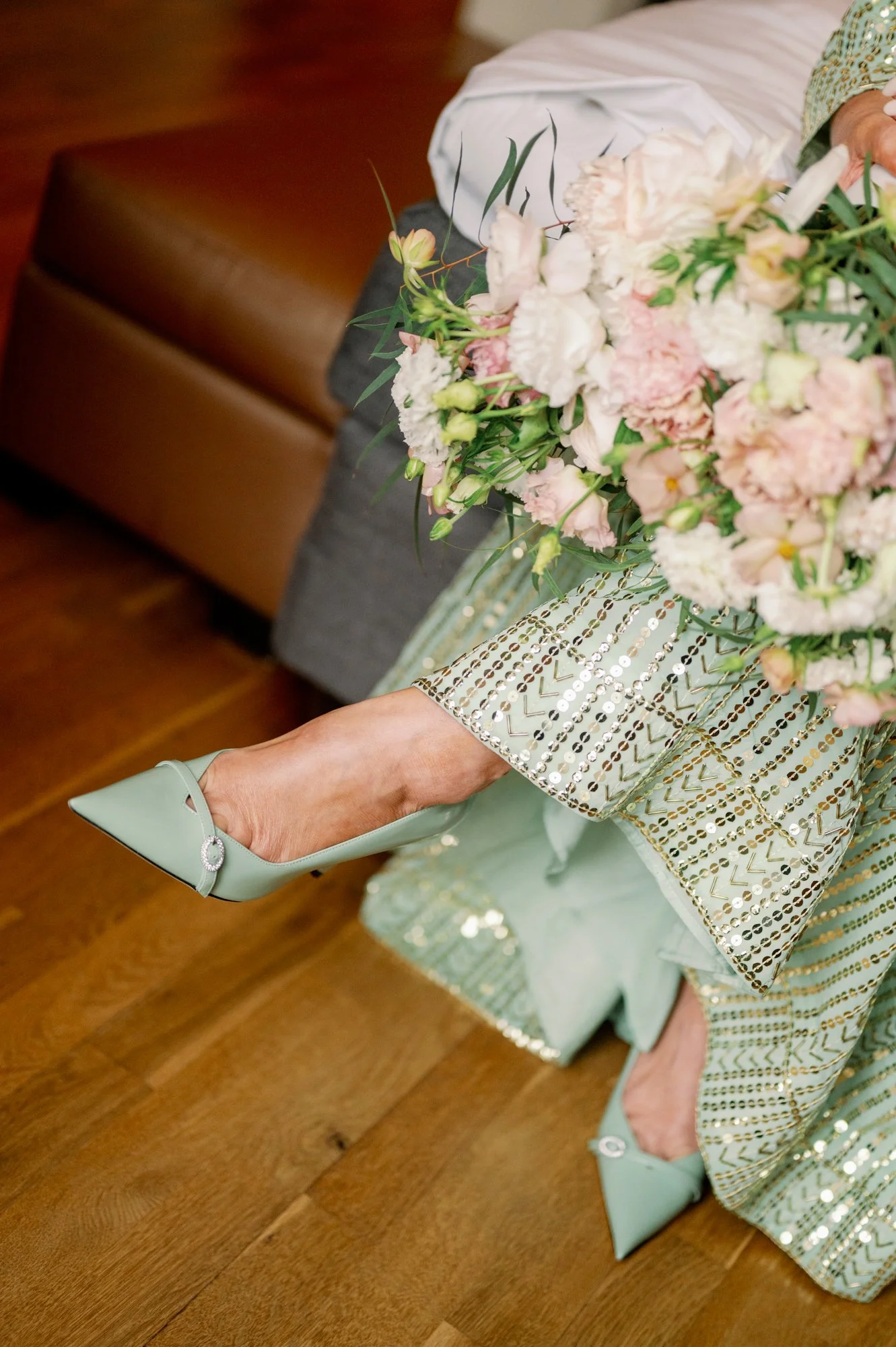 TinaRekdal_Bryllupsfotografering_NedreFossGaard_Rådhuset (25).JPG