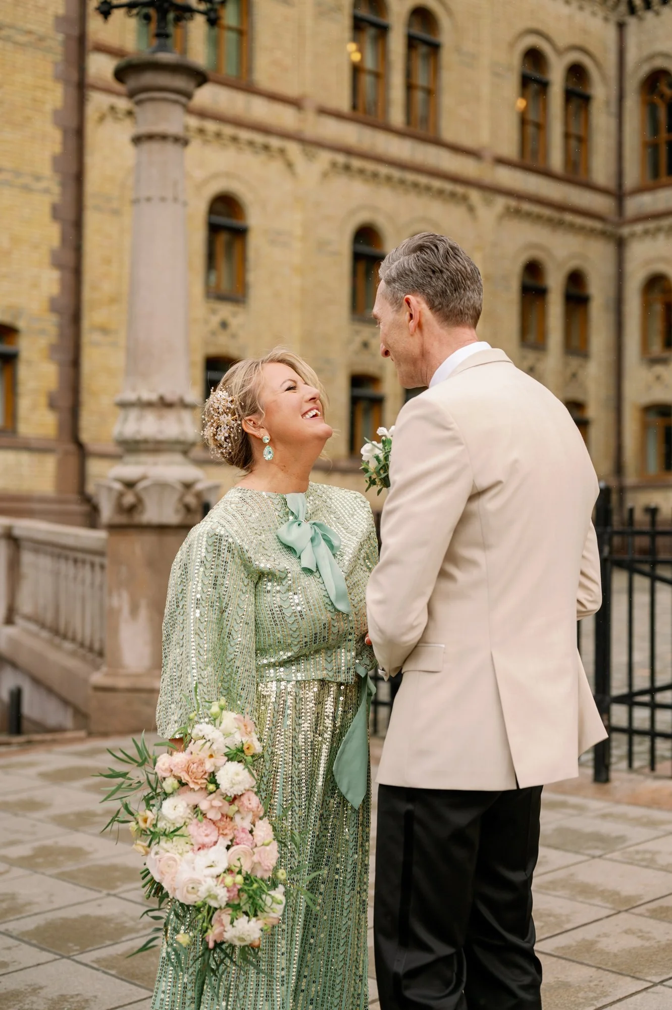 TinaRekdal_Bryllupsfotografering_NedreFossGaard_Rådhuset (42).JPG