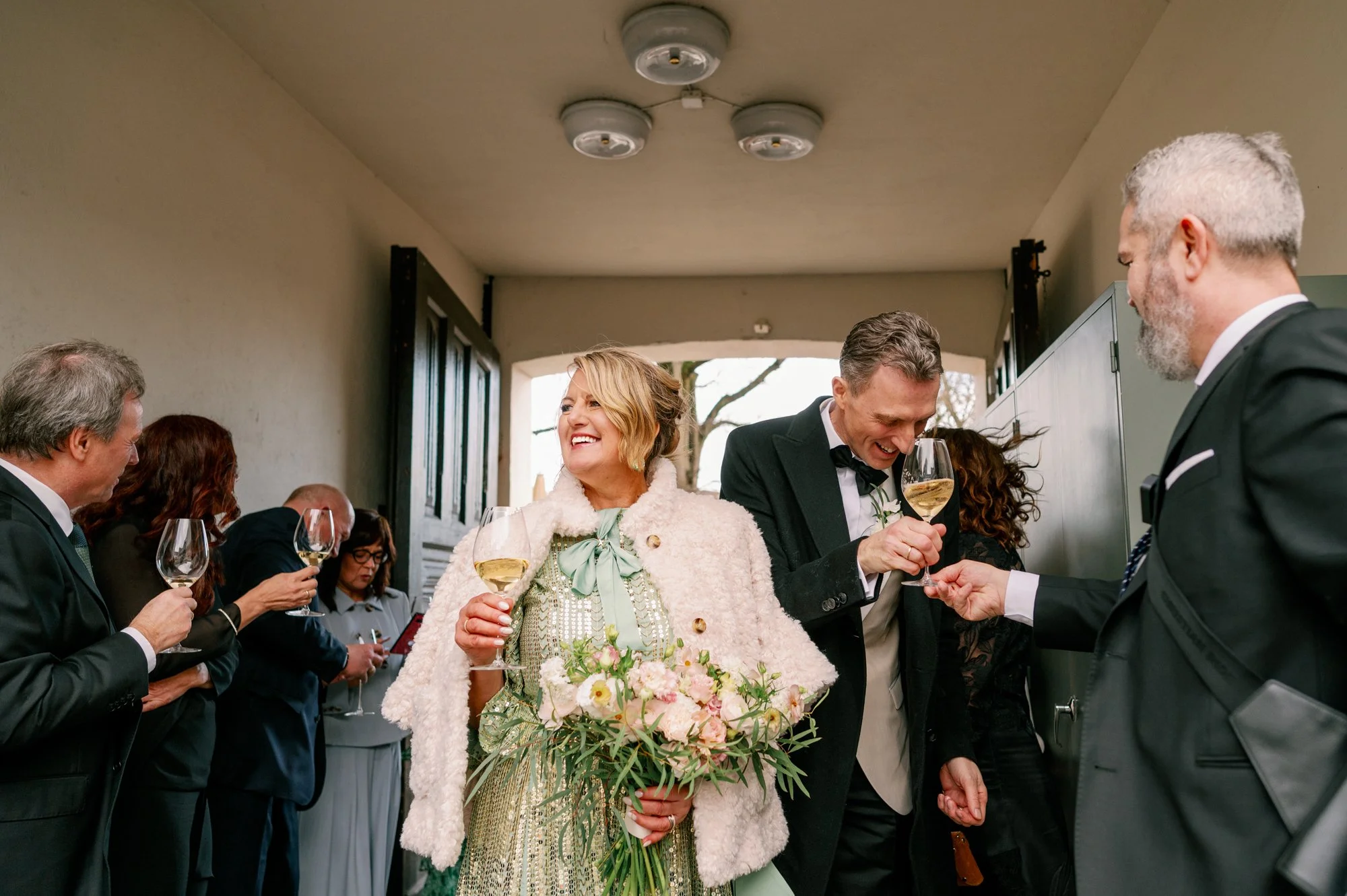 TinaRekdal_Bryllupsfotografering_NedreFossGaard_Rådhuset (133).JPG