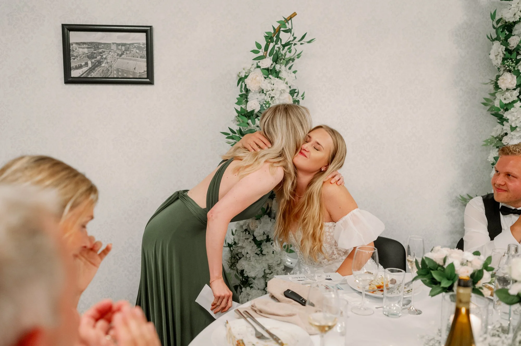 TinaRekdal_Bryllupsfotografering_Druidegarden_Moss (164).JPG