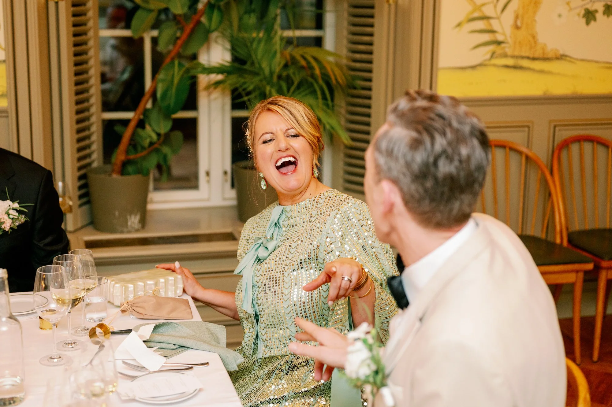 TinaRekdal_Bryllupsfotografering_NedreFossGaard_Rådhuset (217).JPG