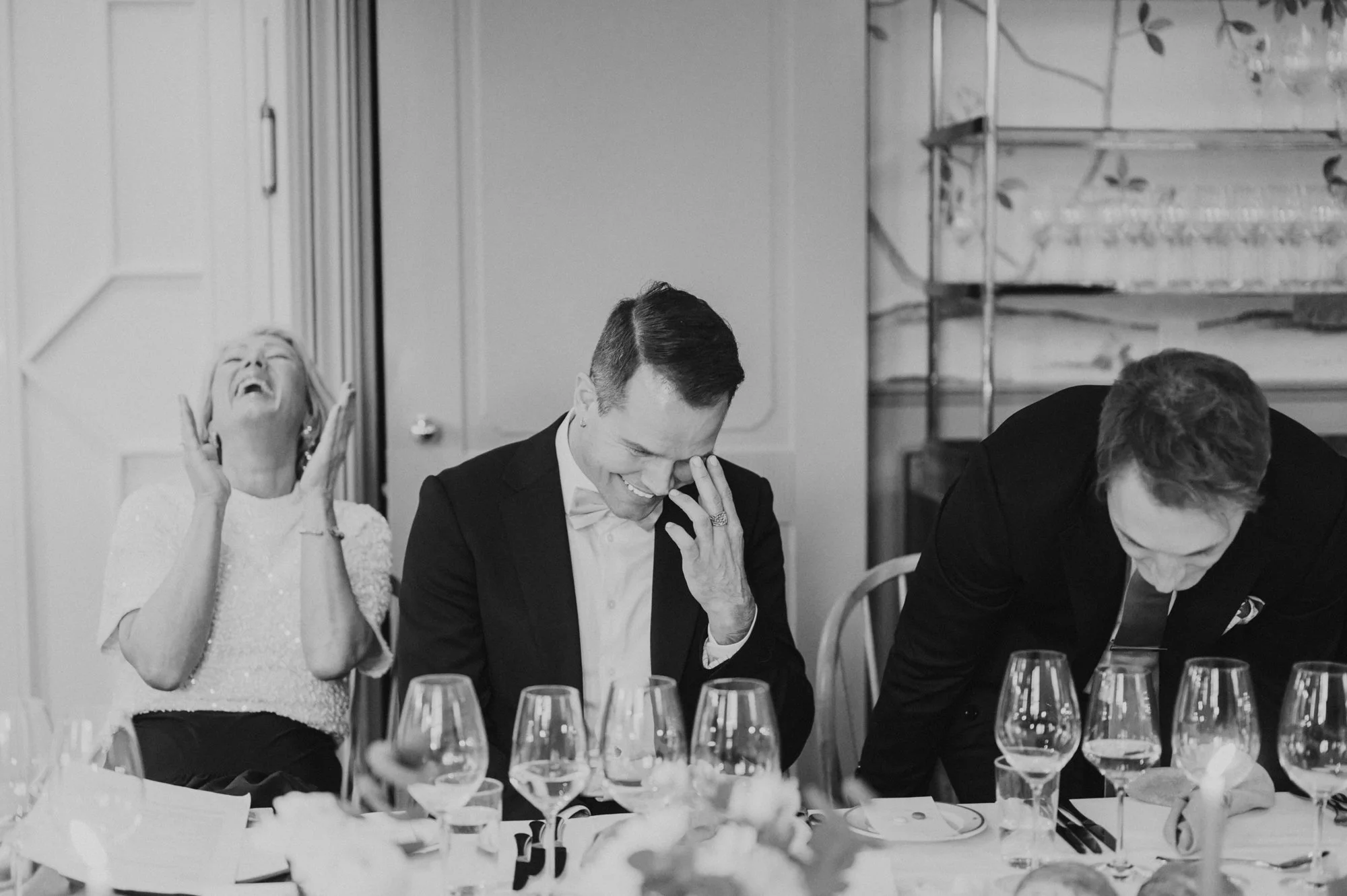 TinaRekdal_Bryllupsfotografering_NedreFossGaard_Rådhuset (205).JPG