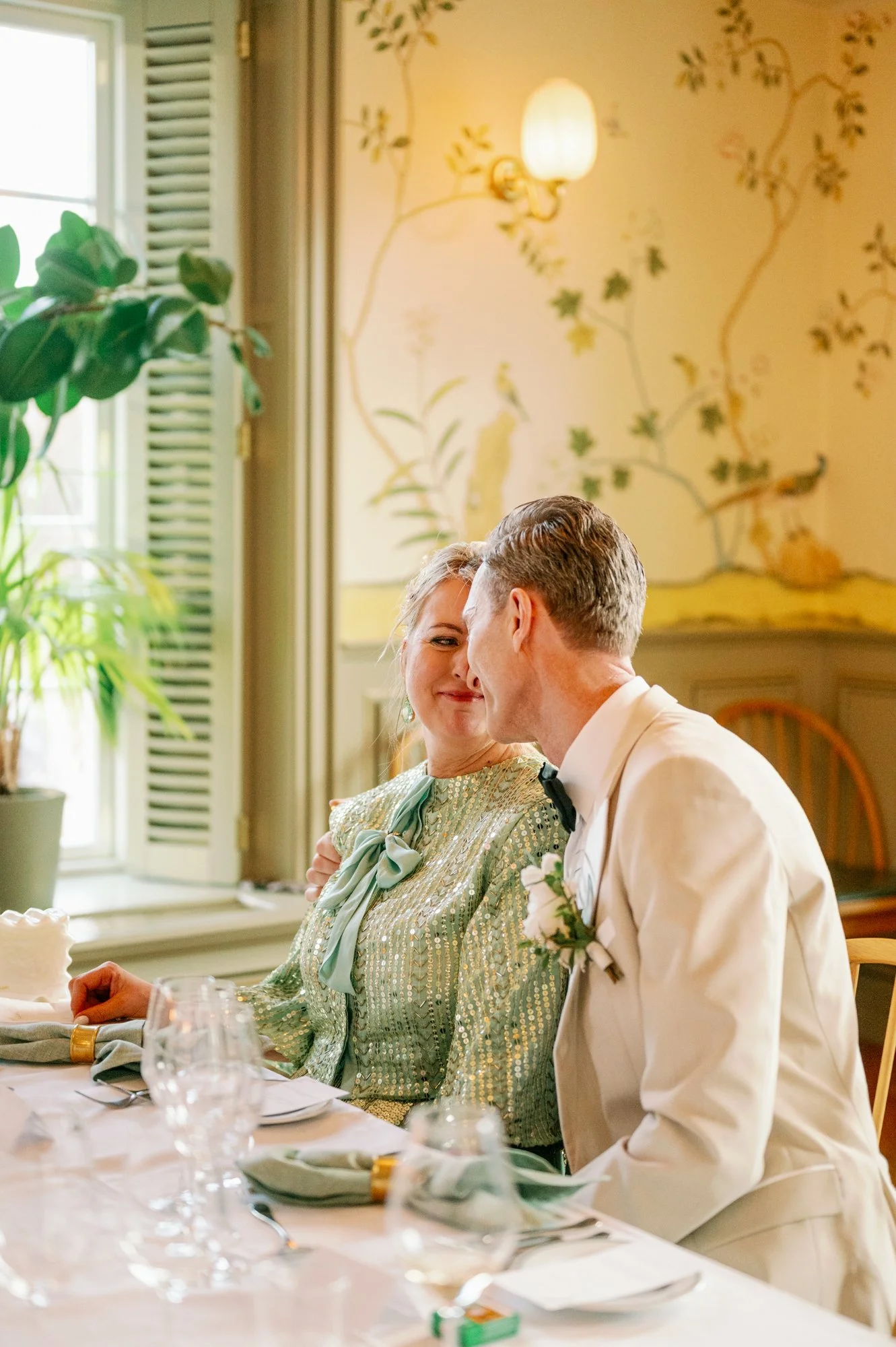 TinaRekdal_Bryllupsfotografering_NedreFossGaard_Rådhuset (180).JPG